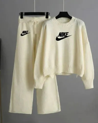 Nike Cropped Knit Set - foto 10
