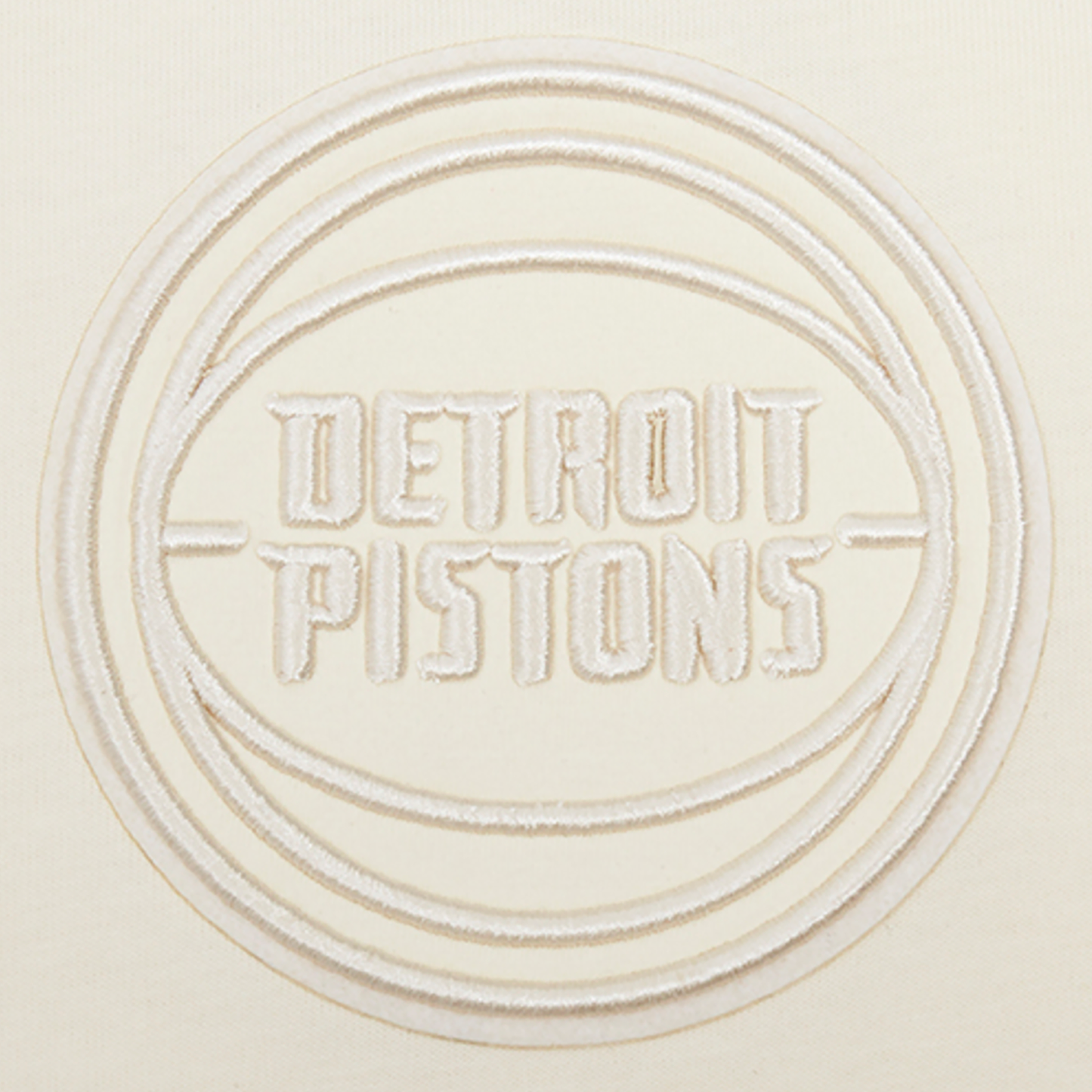 Pro Standard DETROIT PISTONS TEE - Men's - Eggshell (58133EGG)