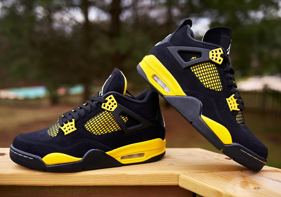 Nike Air Jordan 4 Retro Thunder 2023
