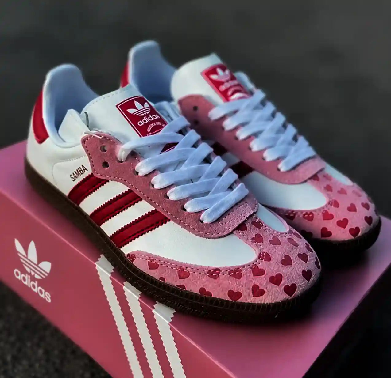 Adidas Love Heart 2026
