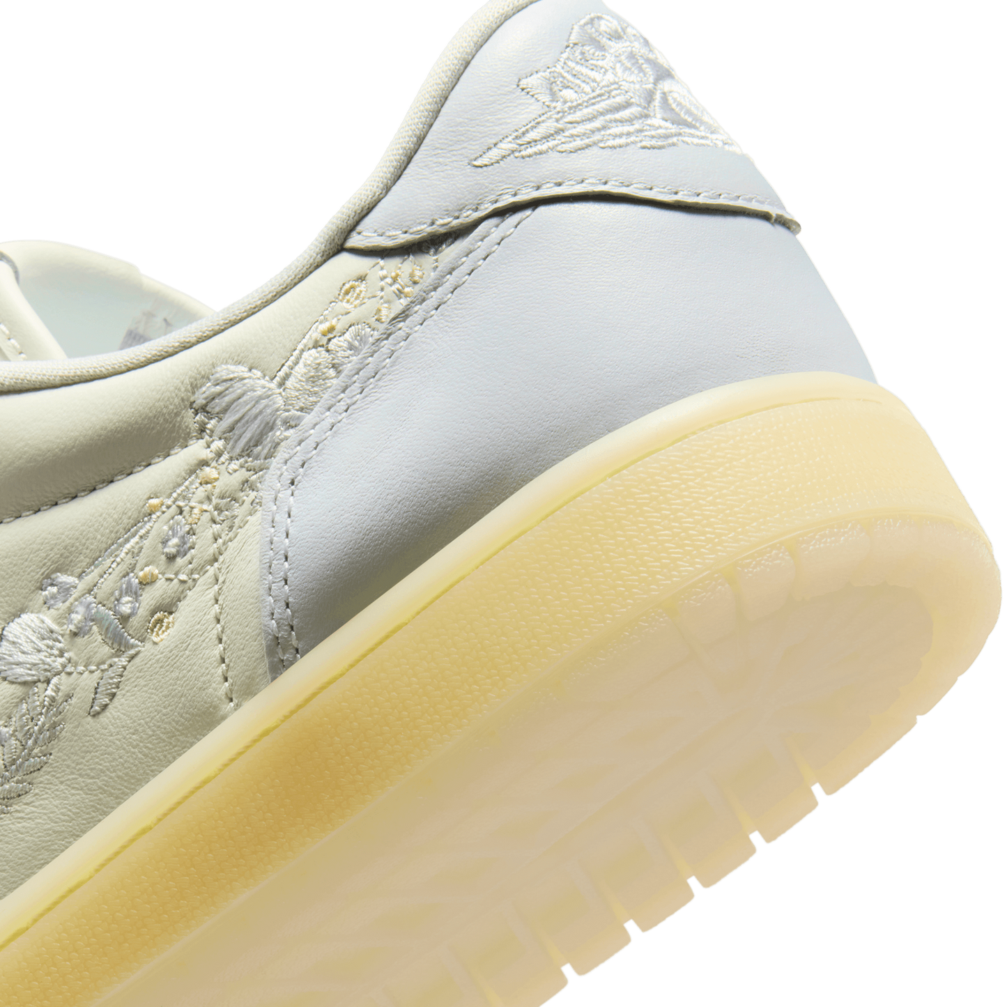 Jordan Air Jordan 1 Retro Low OG V2 - Men's - Sail/Off White/Coconut Milk