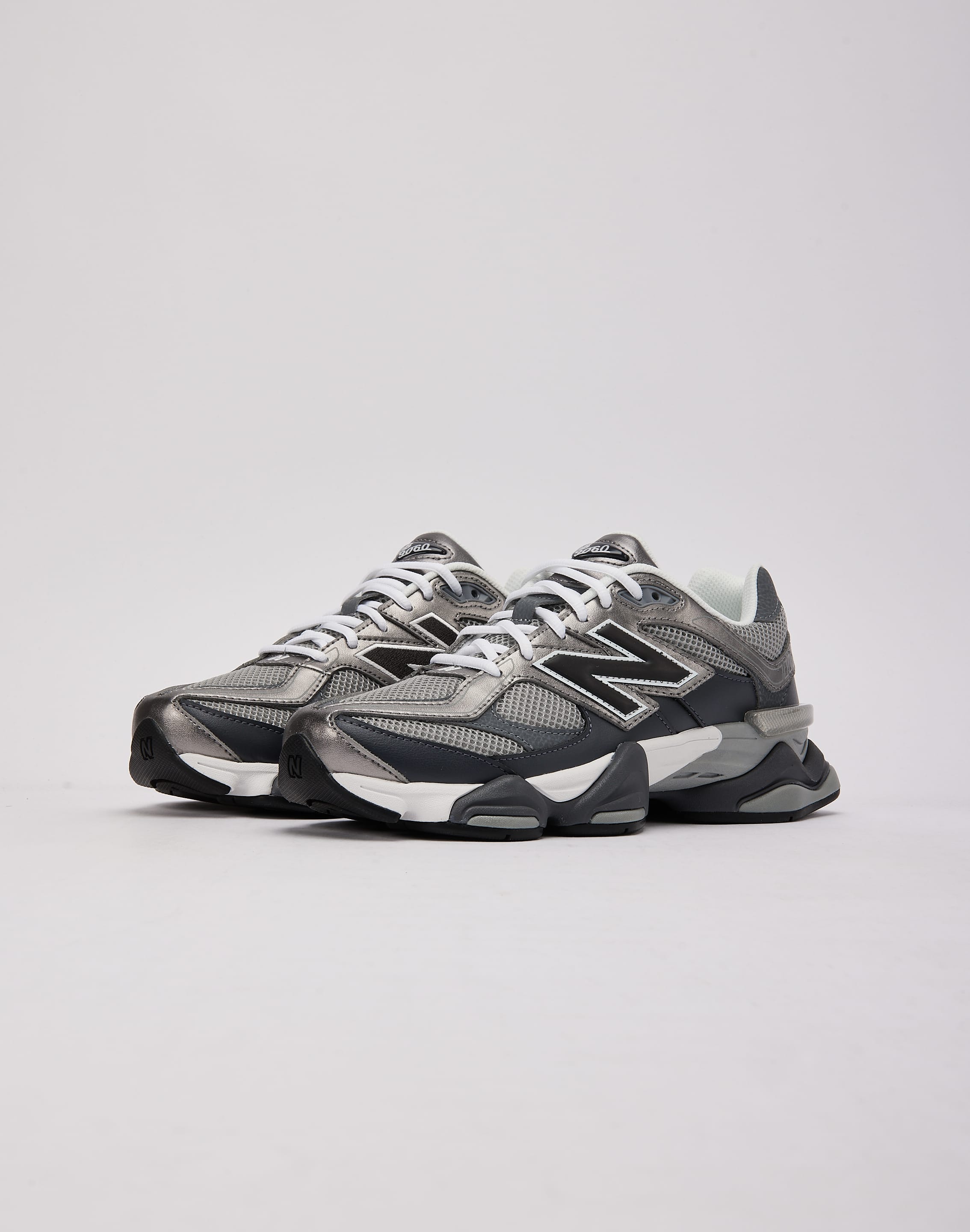 New Balance 9060 Grade-School