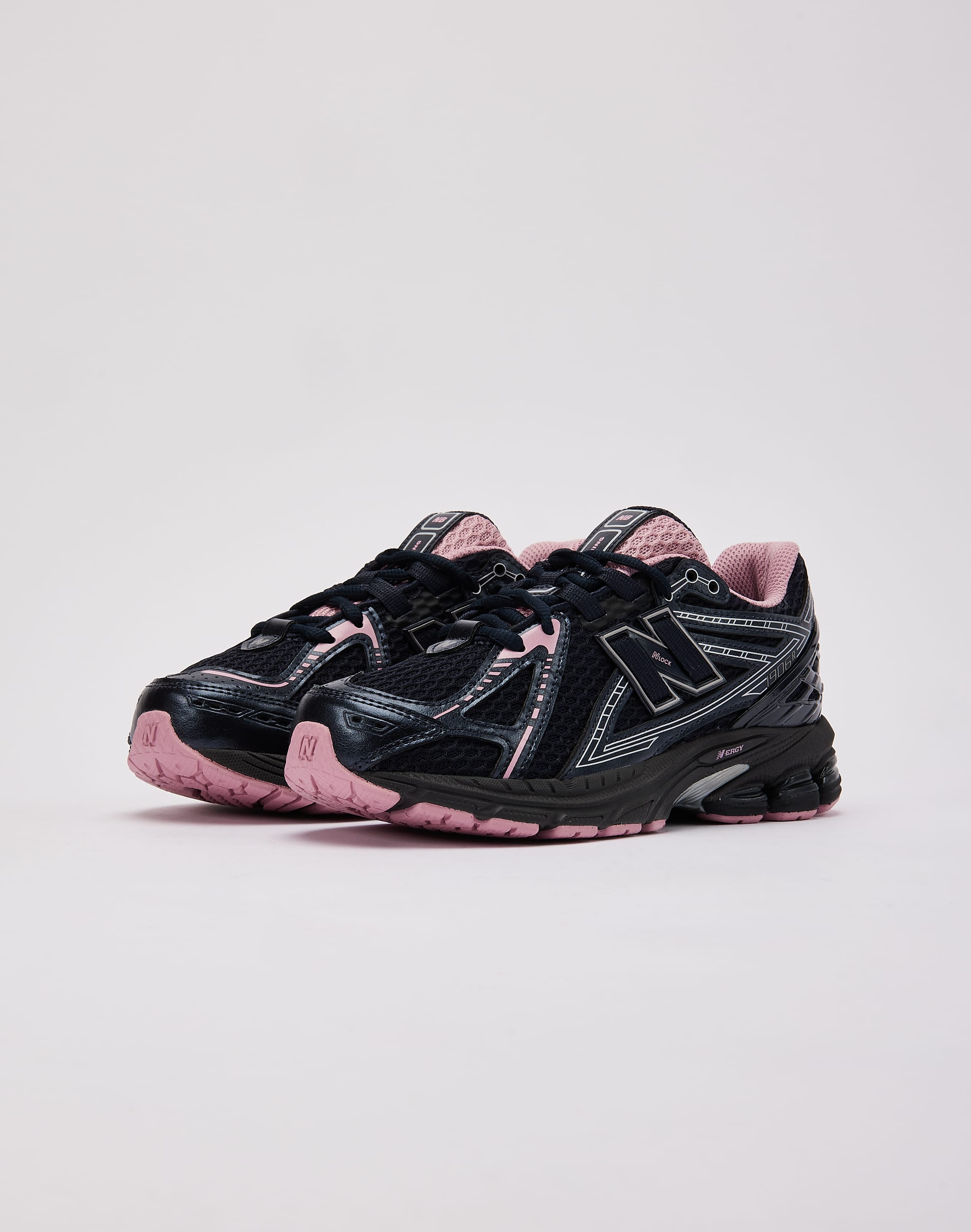 New Balance 1906R Grade-School
