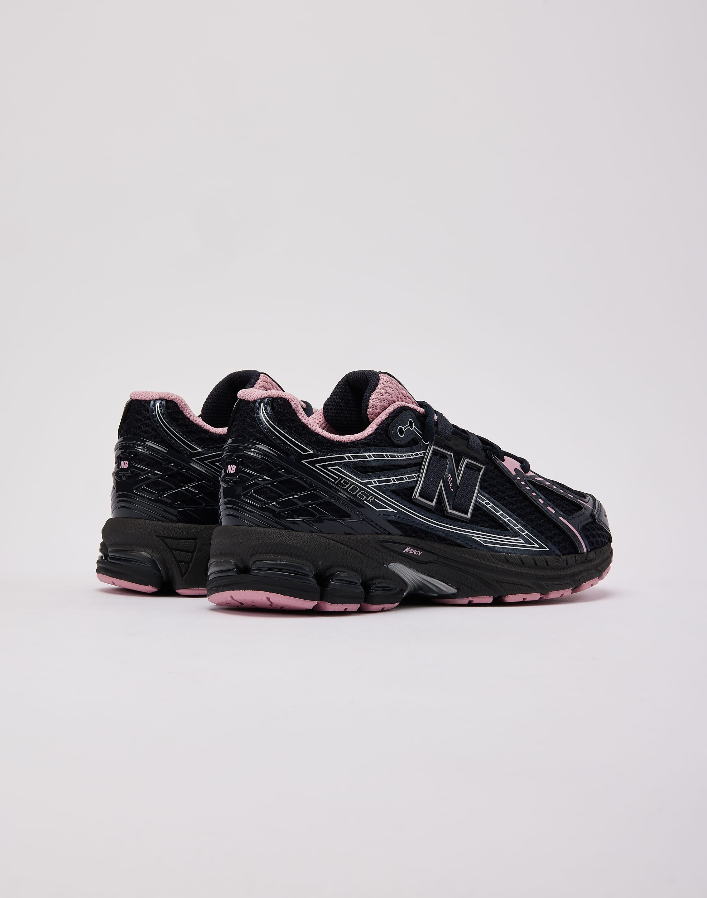 New Balance 1906R Grade-School