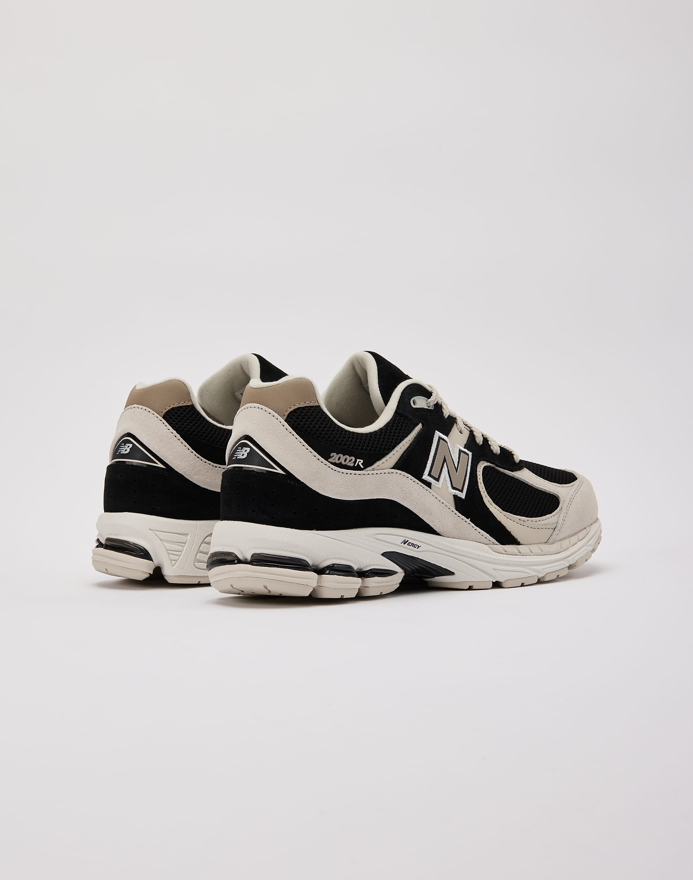 New Balance 2002R
