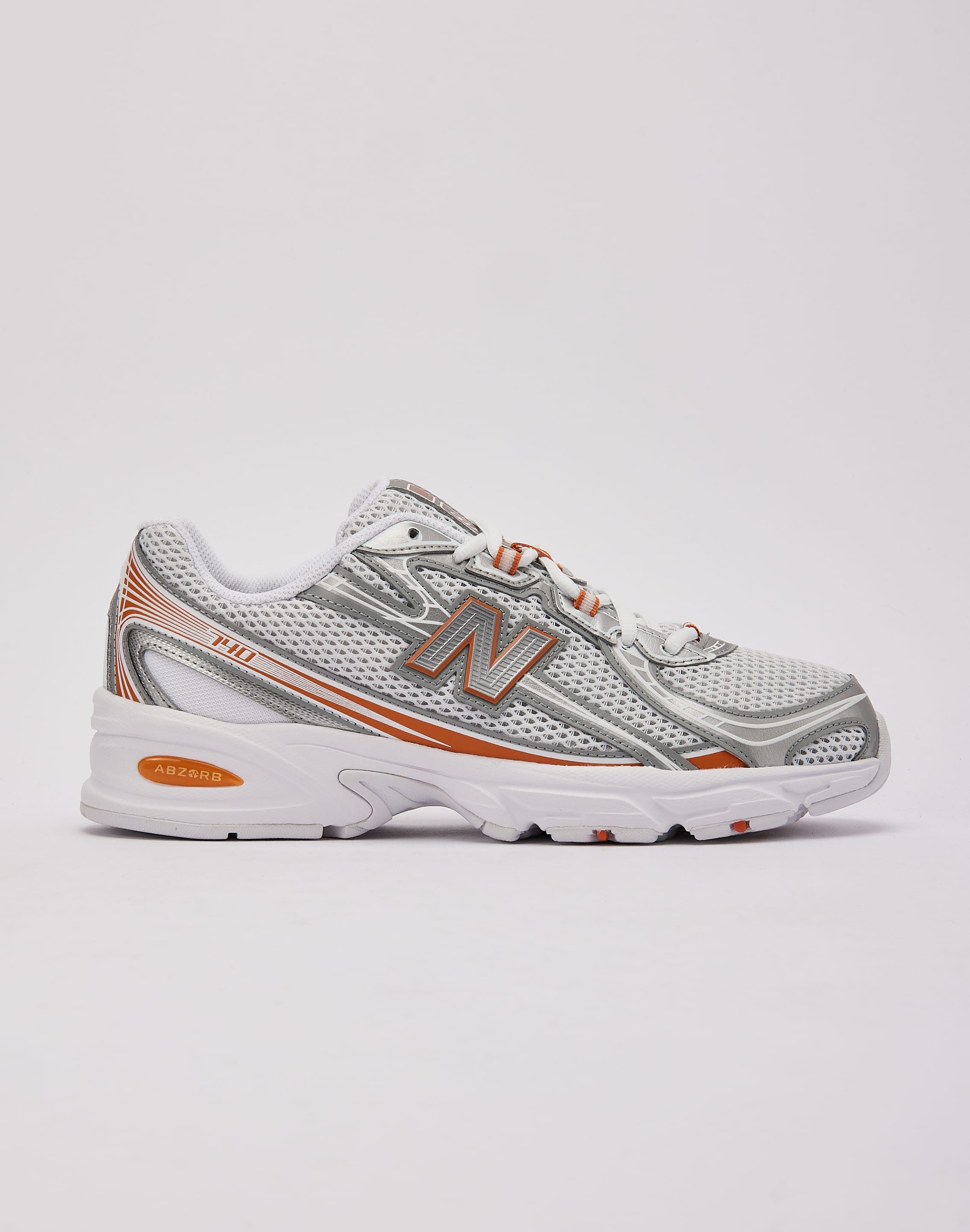 New Balance 740