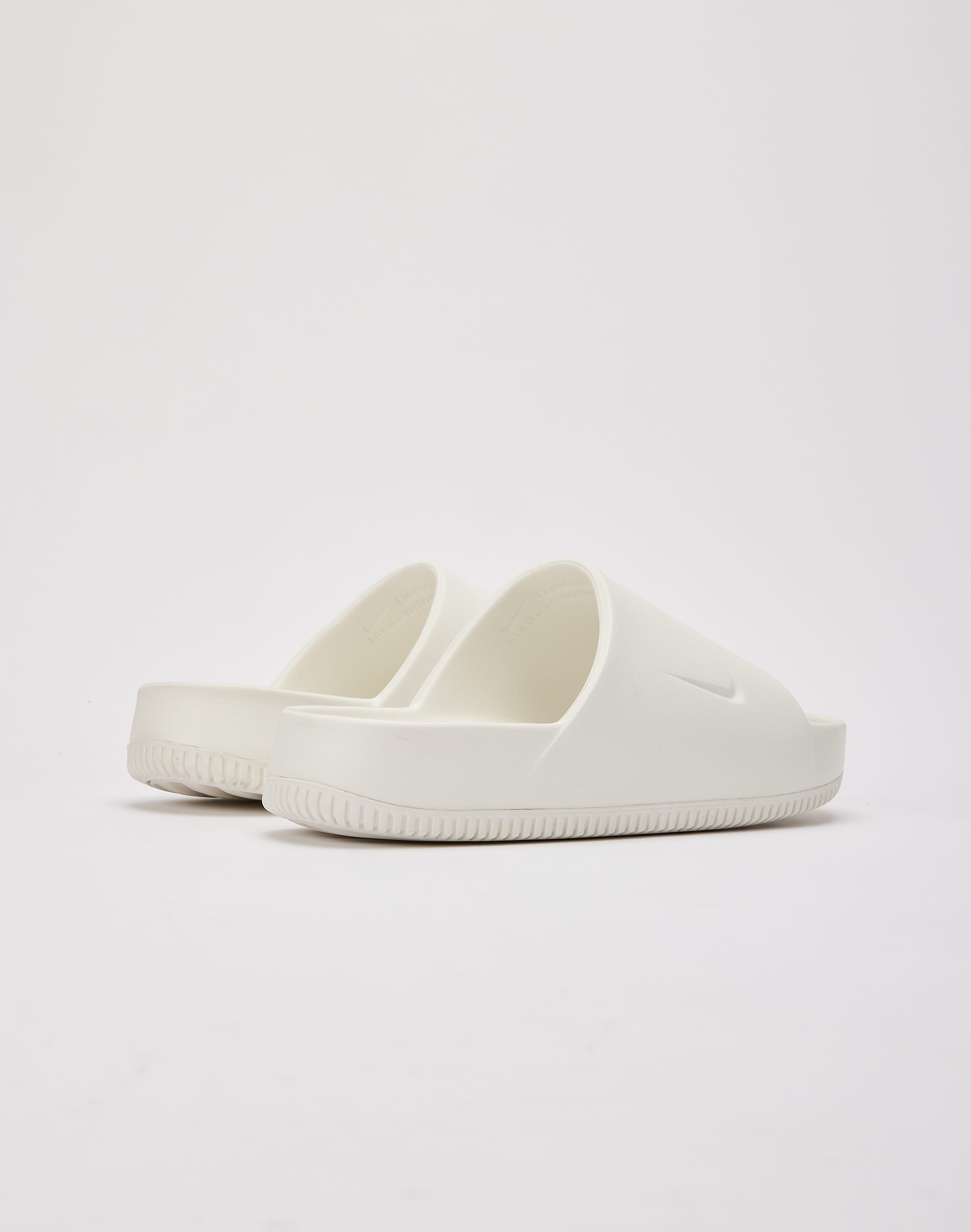 Nike Calm Slides