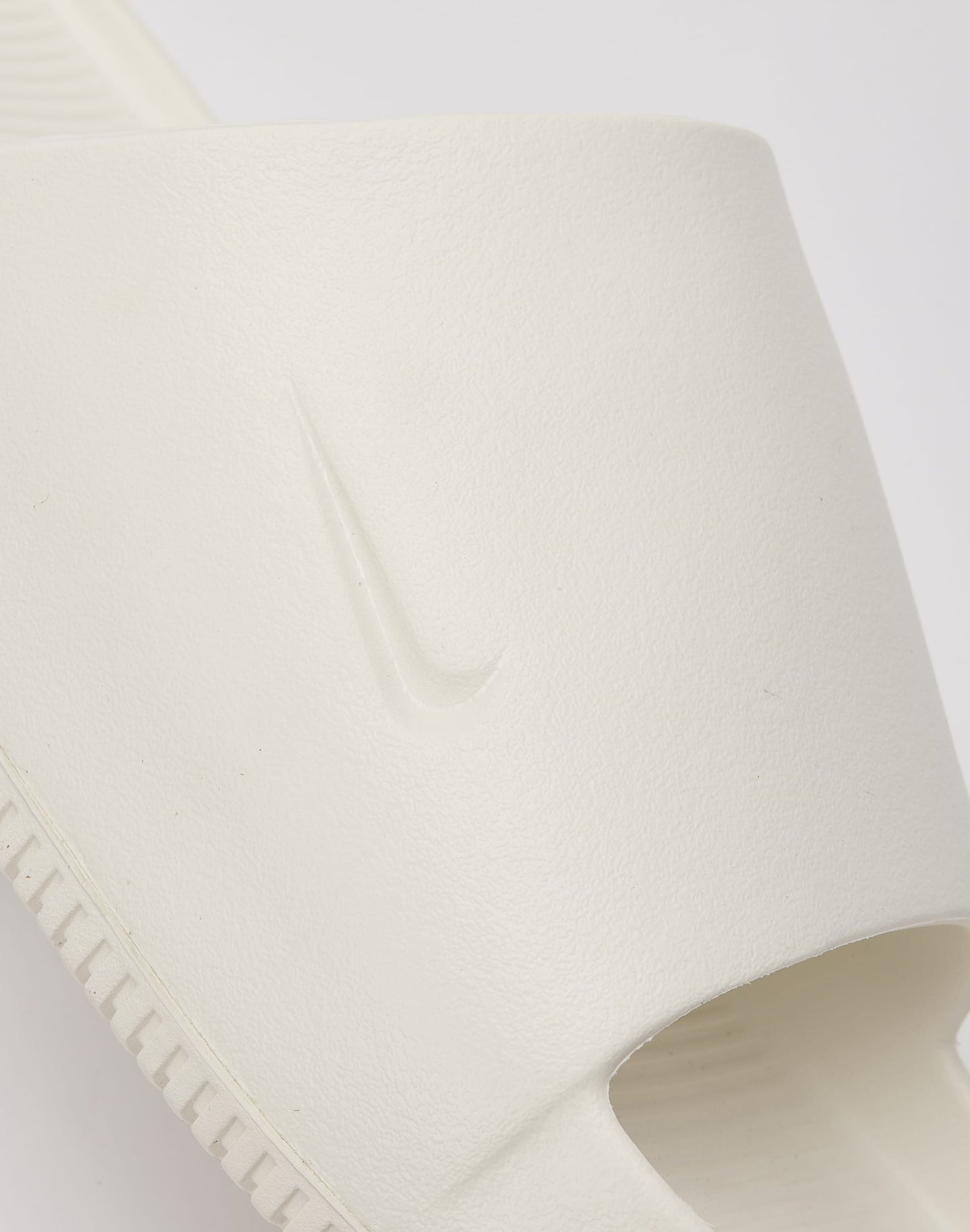 Nike Calm Slides