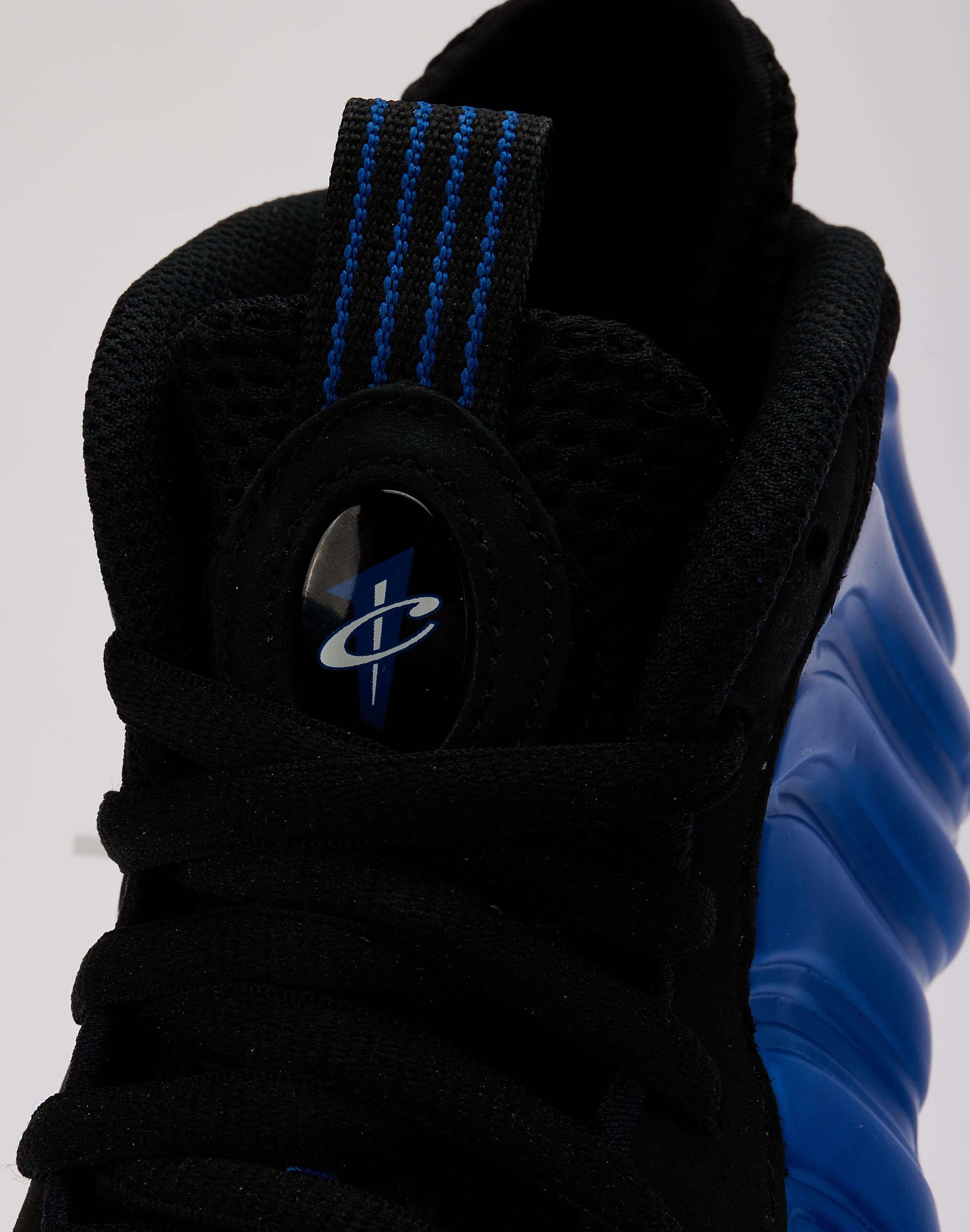 Nike Air Foamposite One 'Royal'