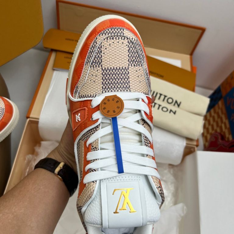Louis Vuitton LV Trainer #54 Sneakers Orange
