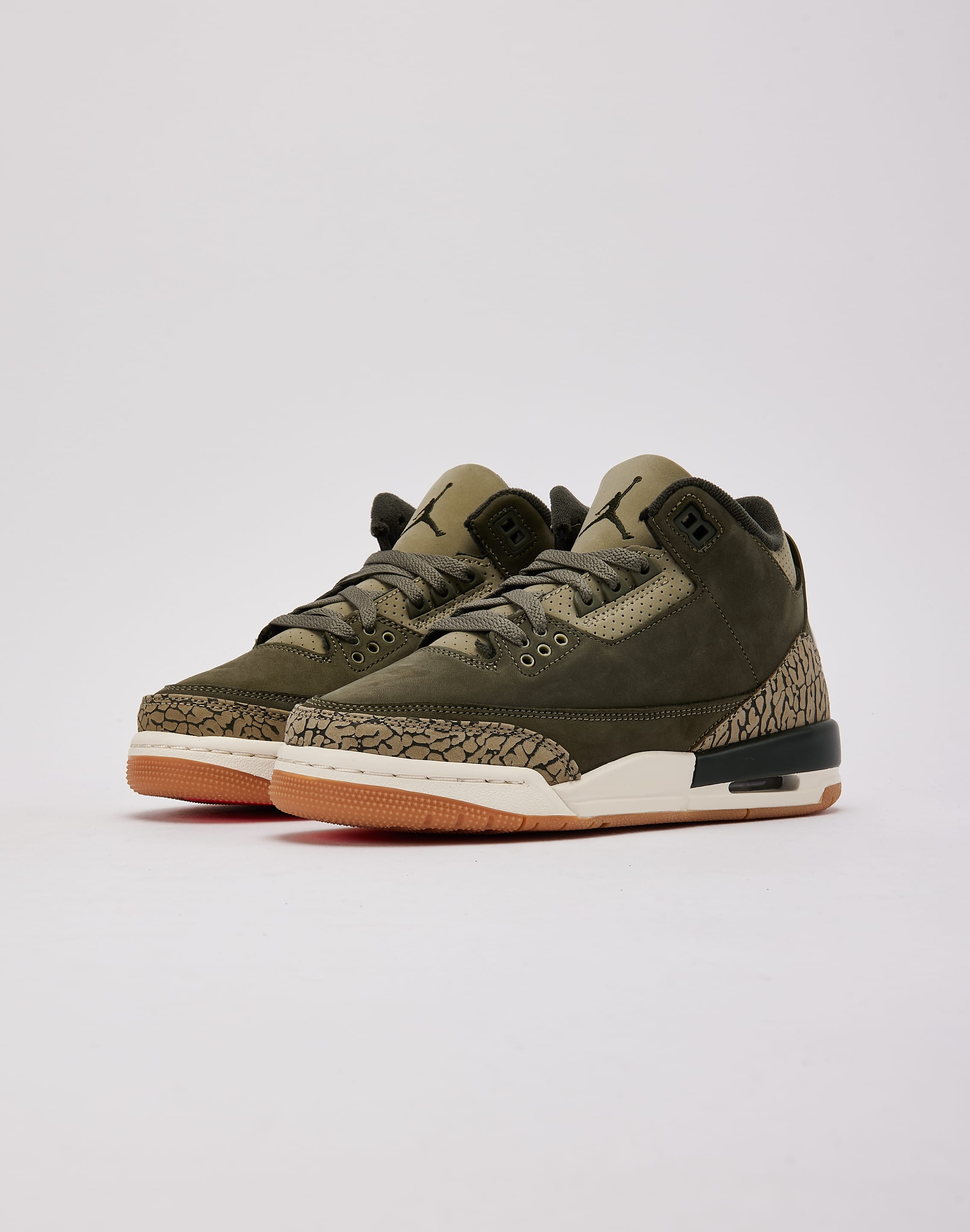 Jordan Air Jordan 3 Retro 'Medium Olive' Grade-School