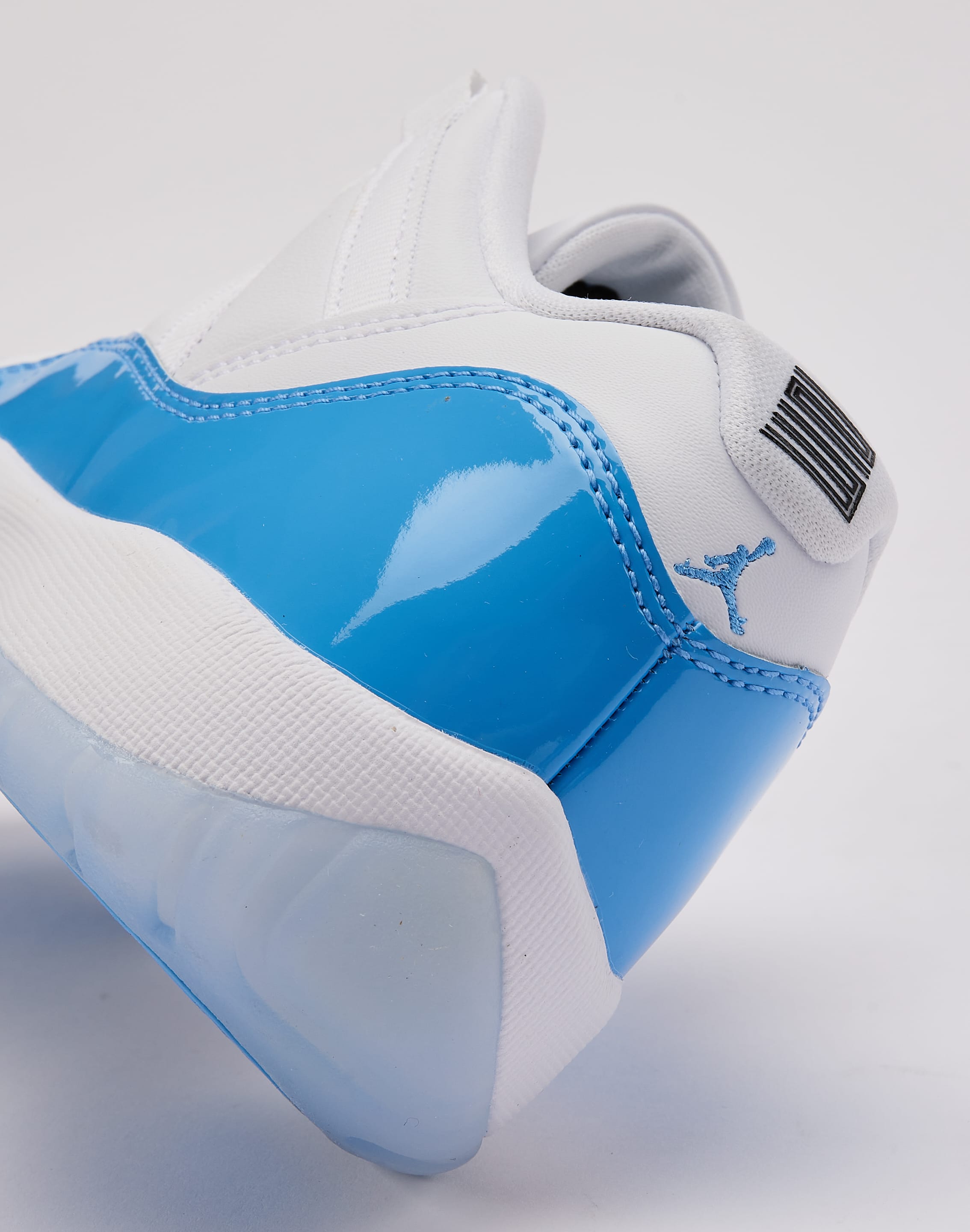 Jordan Air Jordan 11 Retro Low 'University Blue' Grade-School
