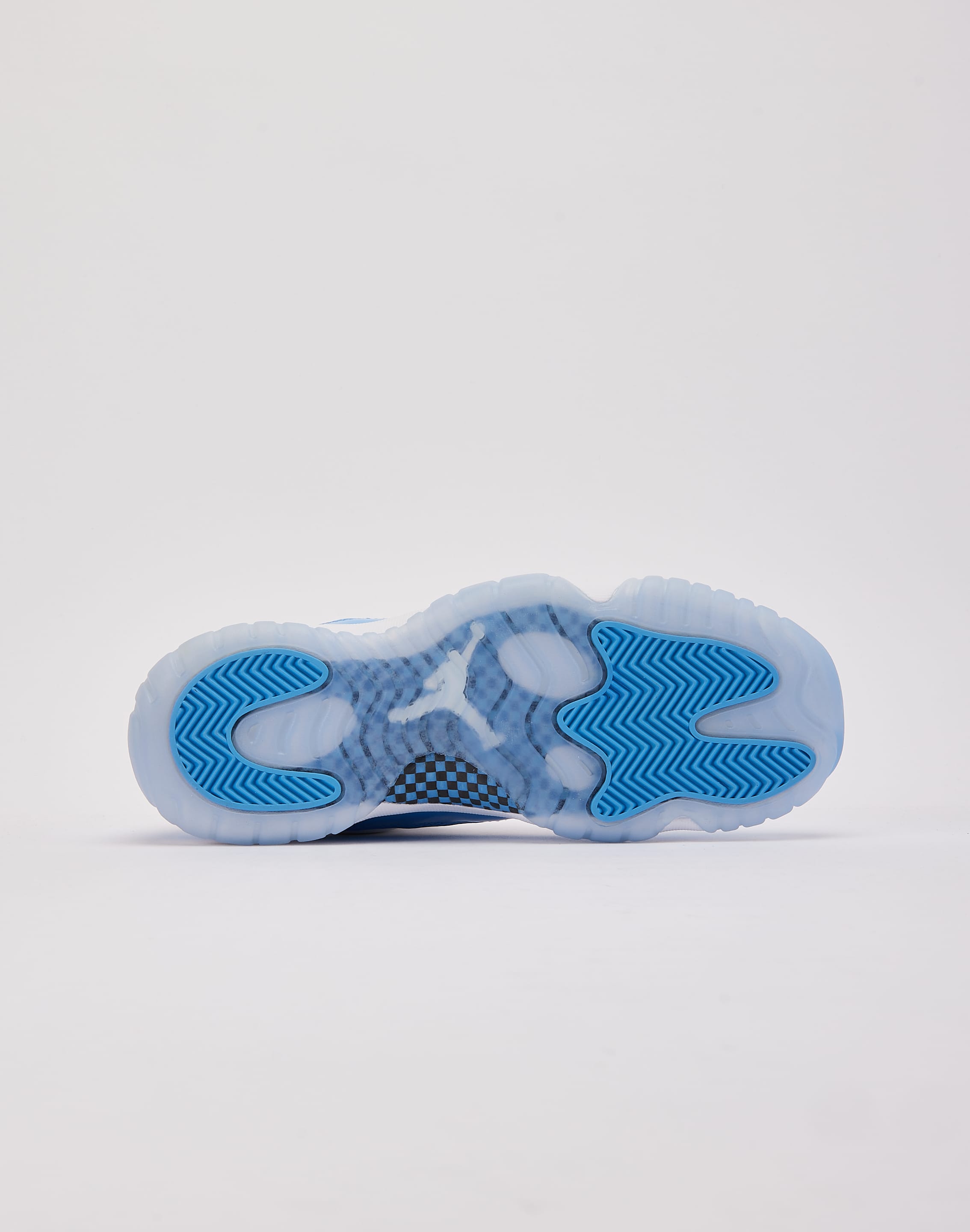 Jordan Air Jordan 11 Retro Low 'University Blue' Grade-School
