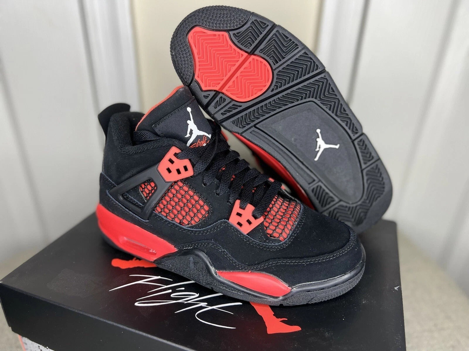 Nike Air Jordan 4 Retro Red Thunder