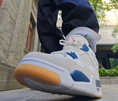 Nike Air Jordan 4 Retro SB Navy