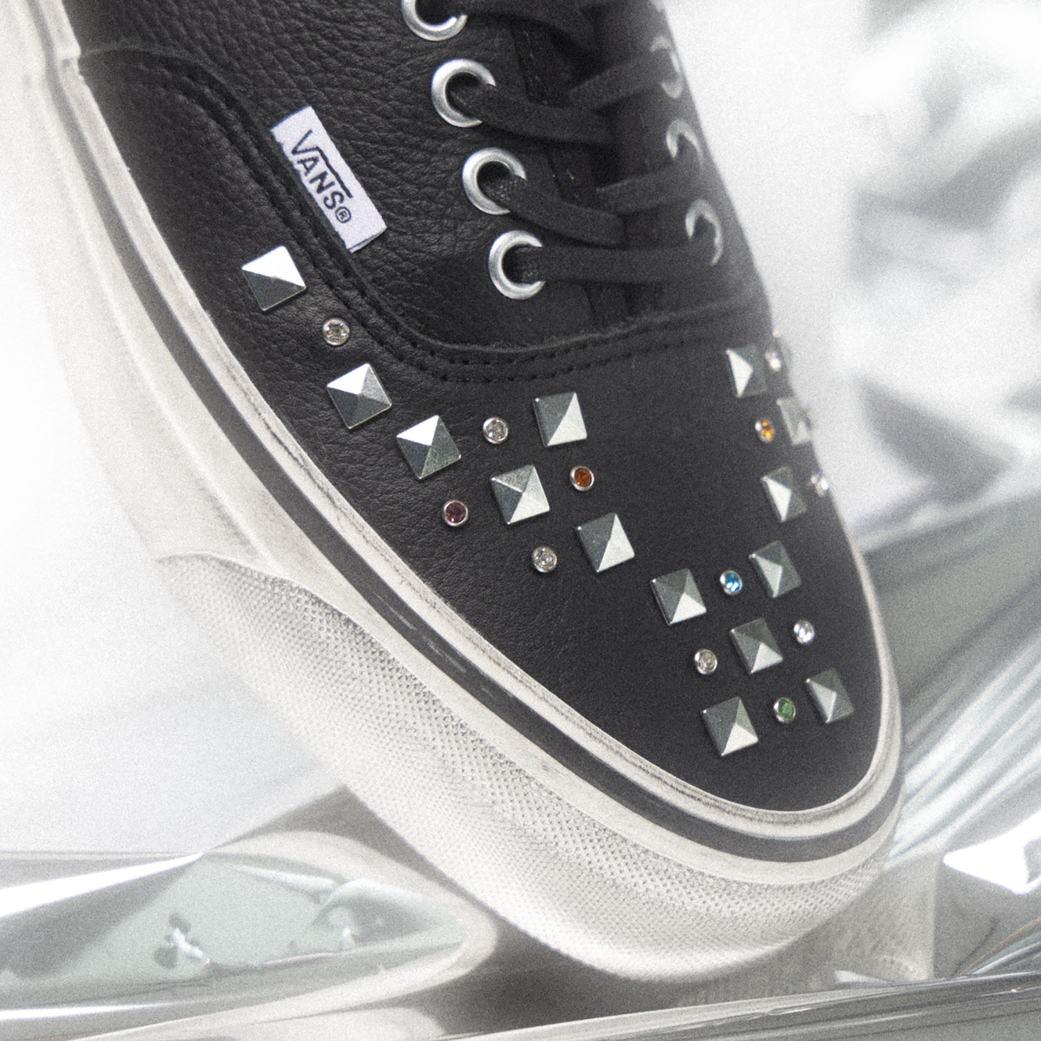 Vans LX Authentic 44 - Men's - Combat Black/White