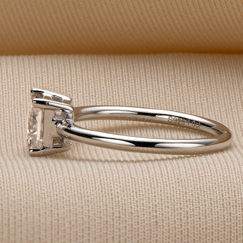 Polaris Princess Moissanite Ring - foto 6