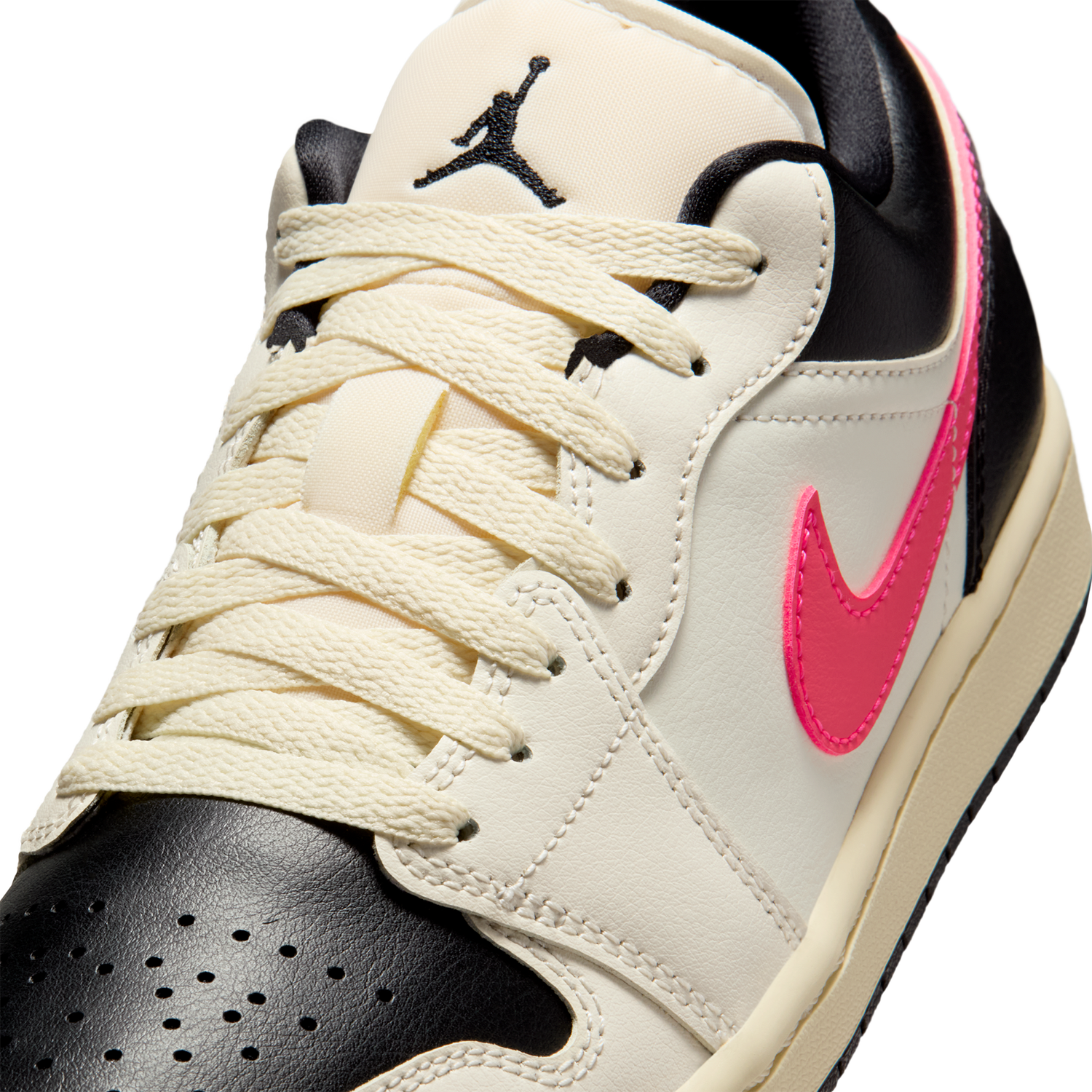 Jordan AJ 1 Low - Women's - Pale Ivory/Racer Pink