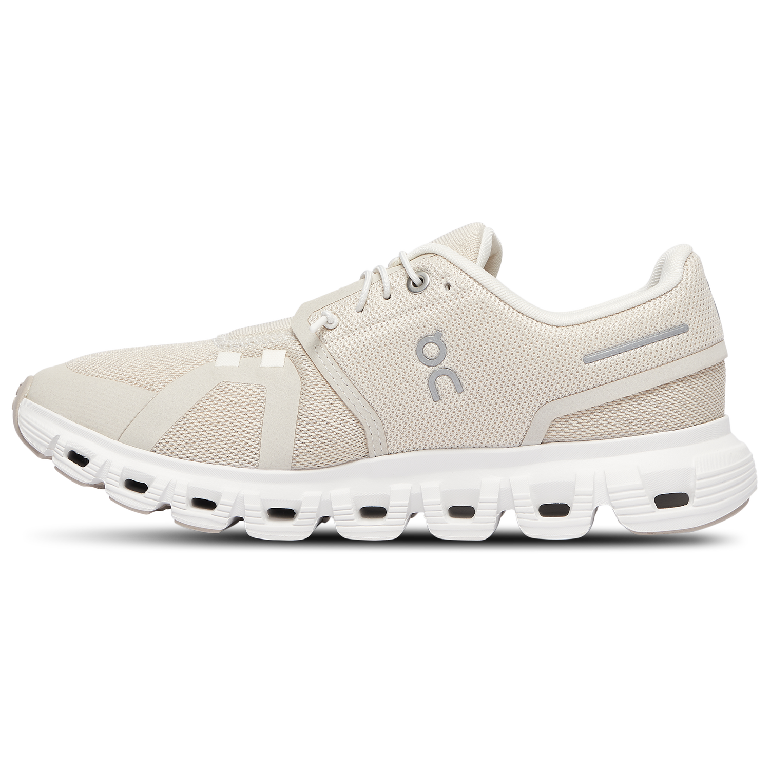 On Cloud 6 - Women's - Pearl/White
