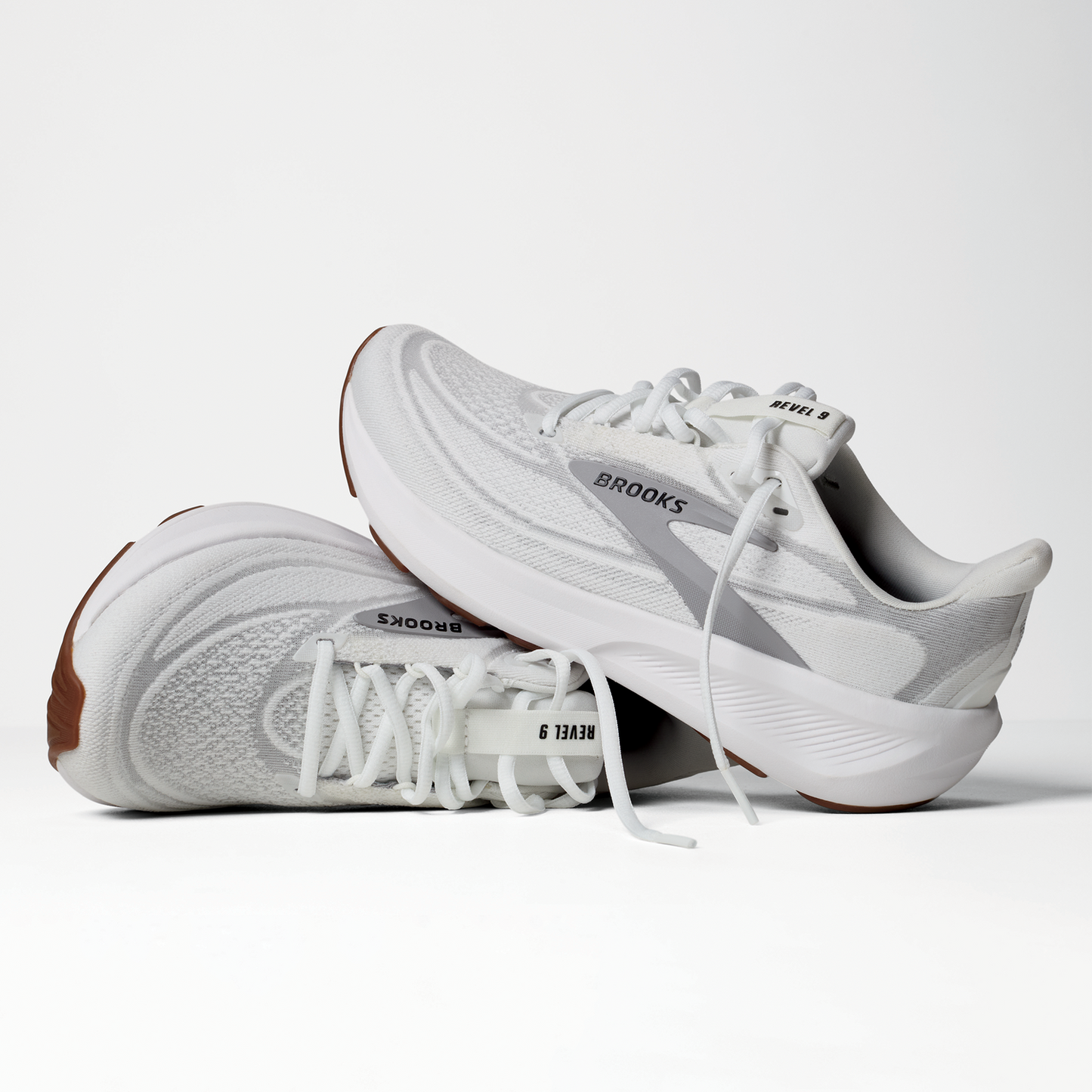 Brooks Revel 9 - Men's - White/Gray/Black