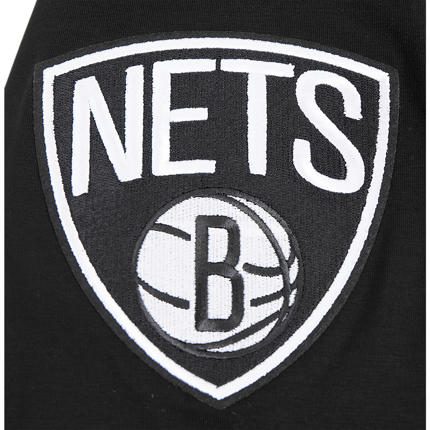 Pro Standard NETS OLD ENGLISH SJ TEE - Men's - Black