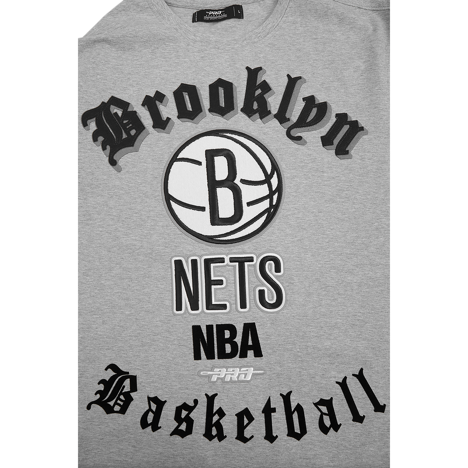 Pro Standard NETS OLD ENGLISH SJ TEE - Men's - Heather Grey