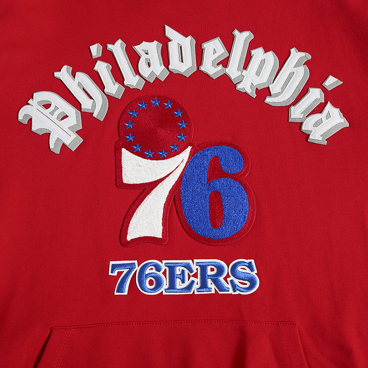 Pro Standard 76ERS OLD ENGLISH FLC PO HOODIE - Men's - Red