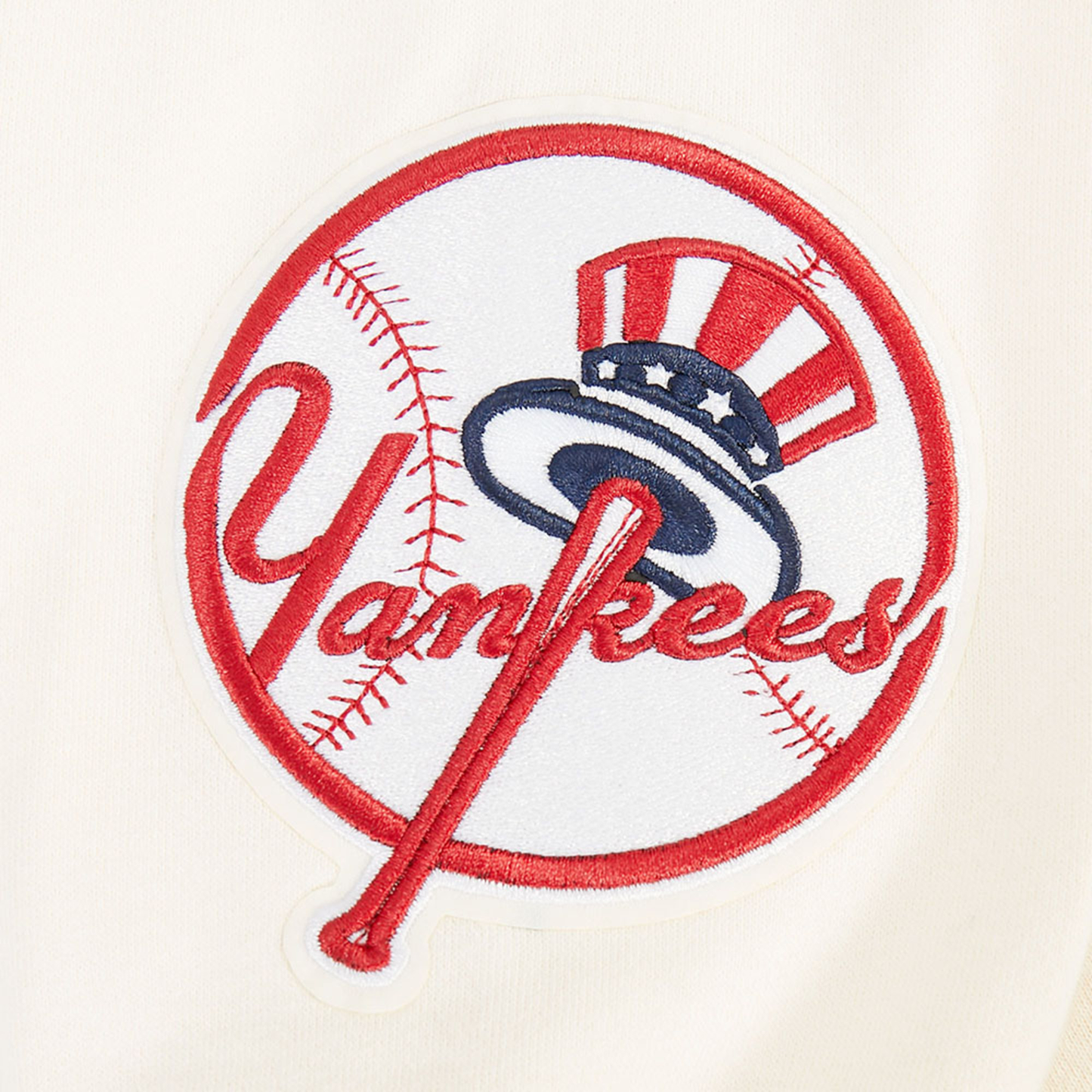 Pro Standard Yankees Pullover Hoodie - Men's - Eggshell