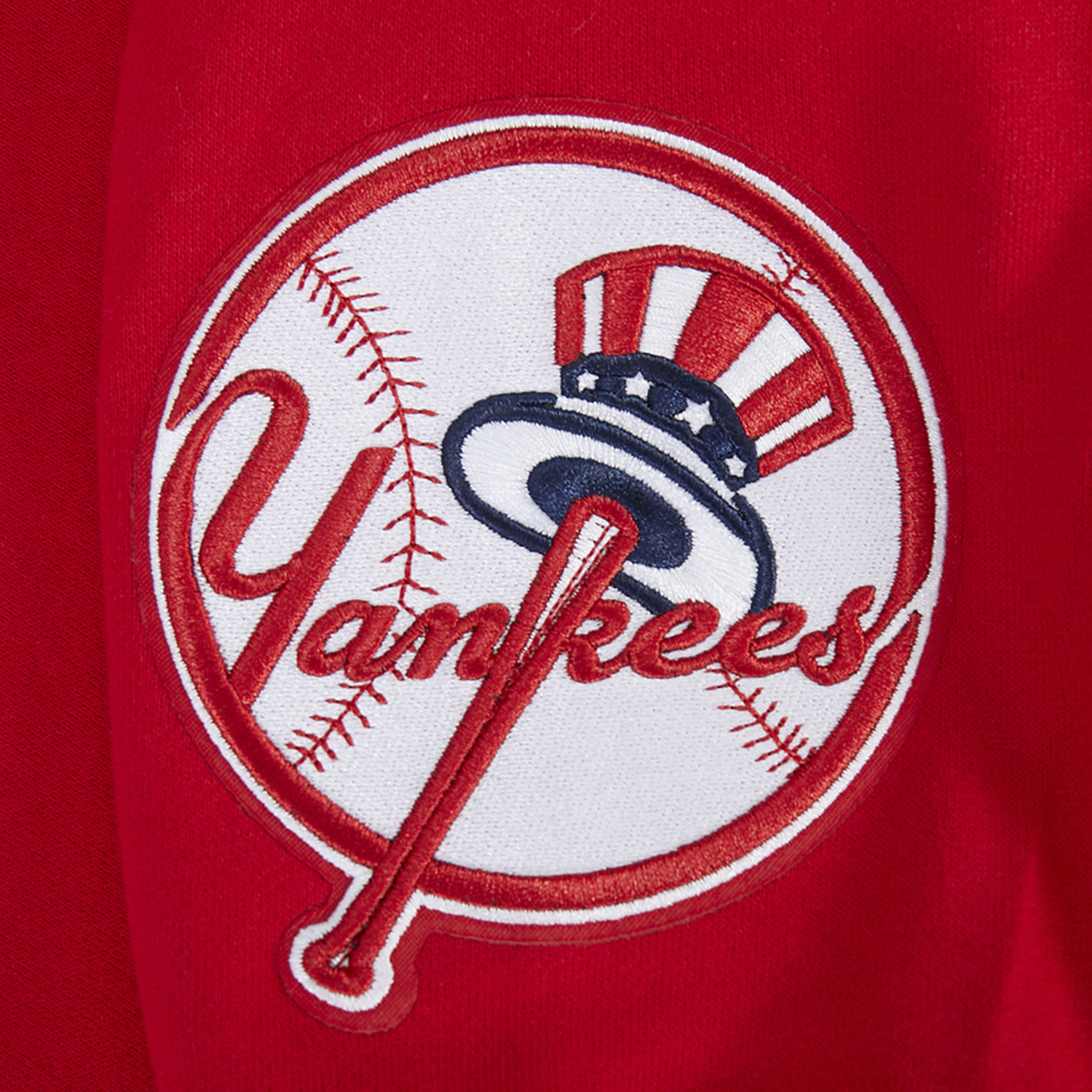 Pro Standard Yankees Pullover Hoodie - Men's - Red