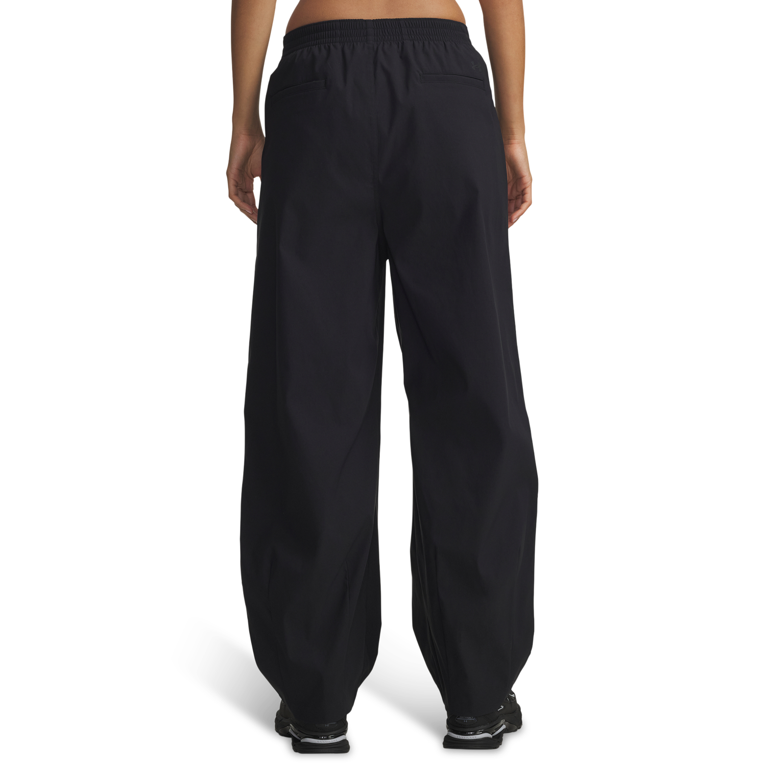 Under Armour Unstoppable Woven Pleat Pant - Women's - Black/Black