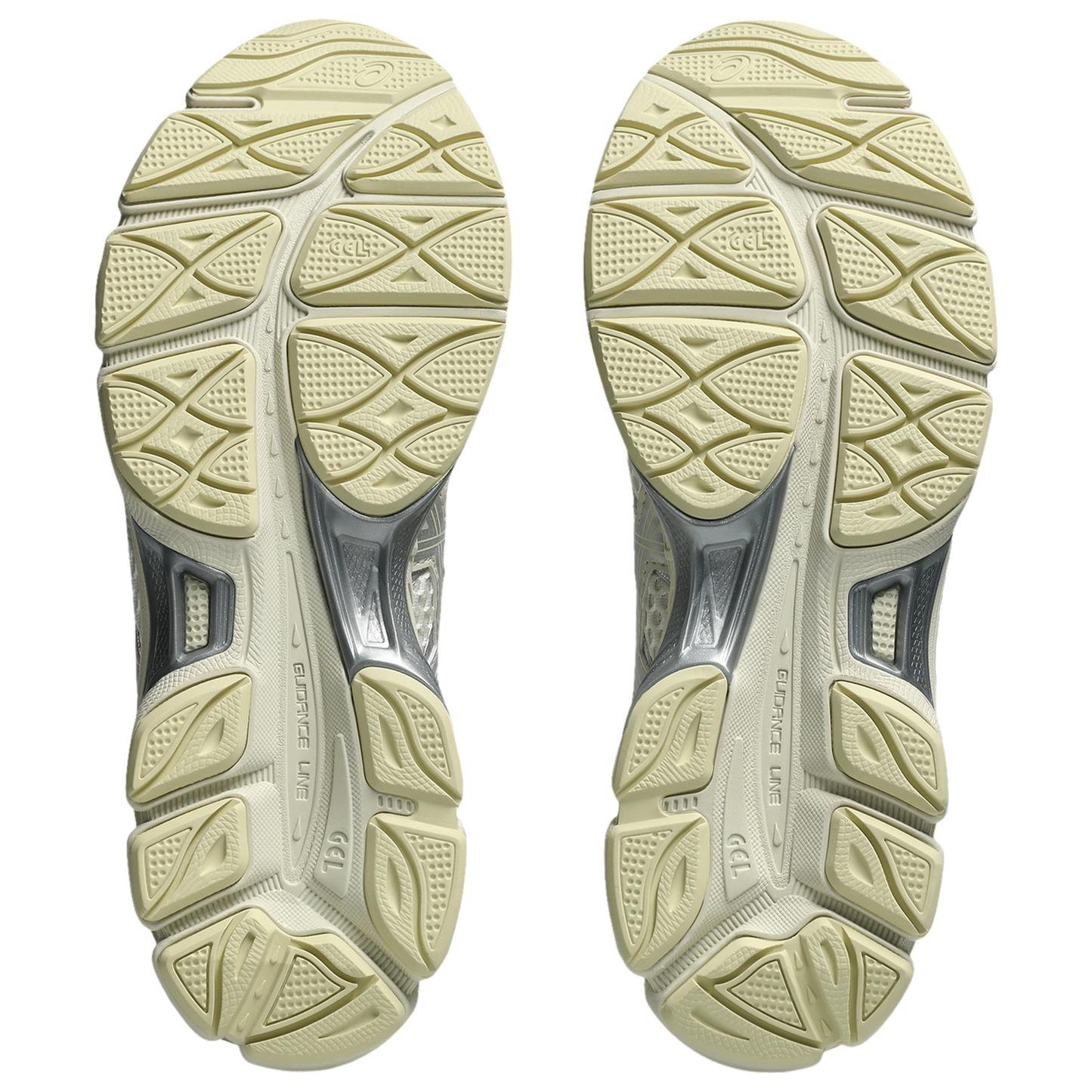 ASICS® GEL-Cumulus 16 - Women's - Cream/Pure Silver
