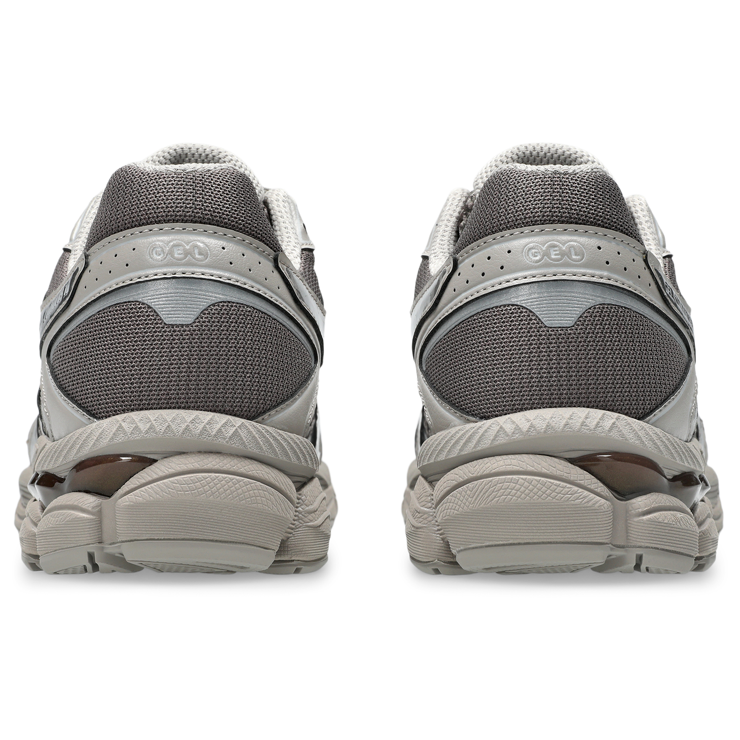 ASICS® GEL-Cumulus 16 - Women's - Cocoa Powder/Pure Silver