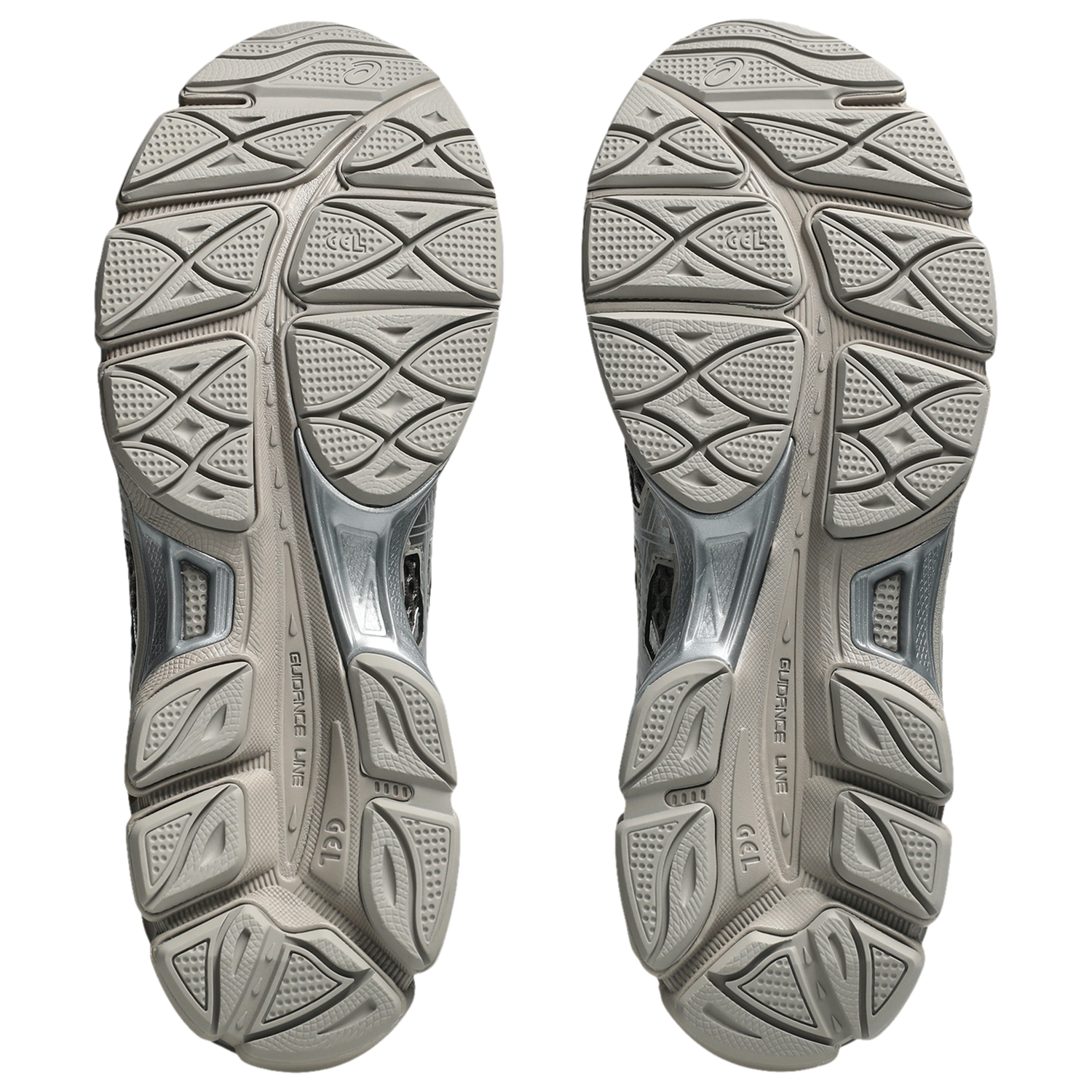 ASICS® GEL-Cumulus 16 - Women's - Cocoa Powder/Pure Silver