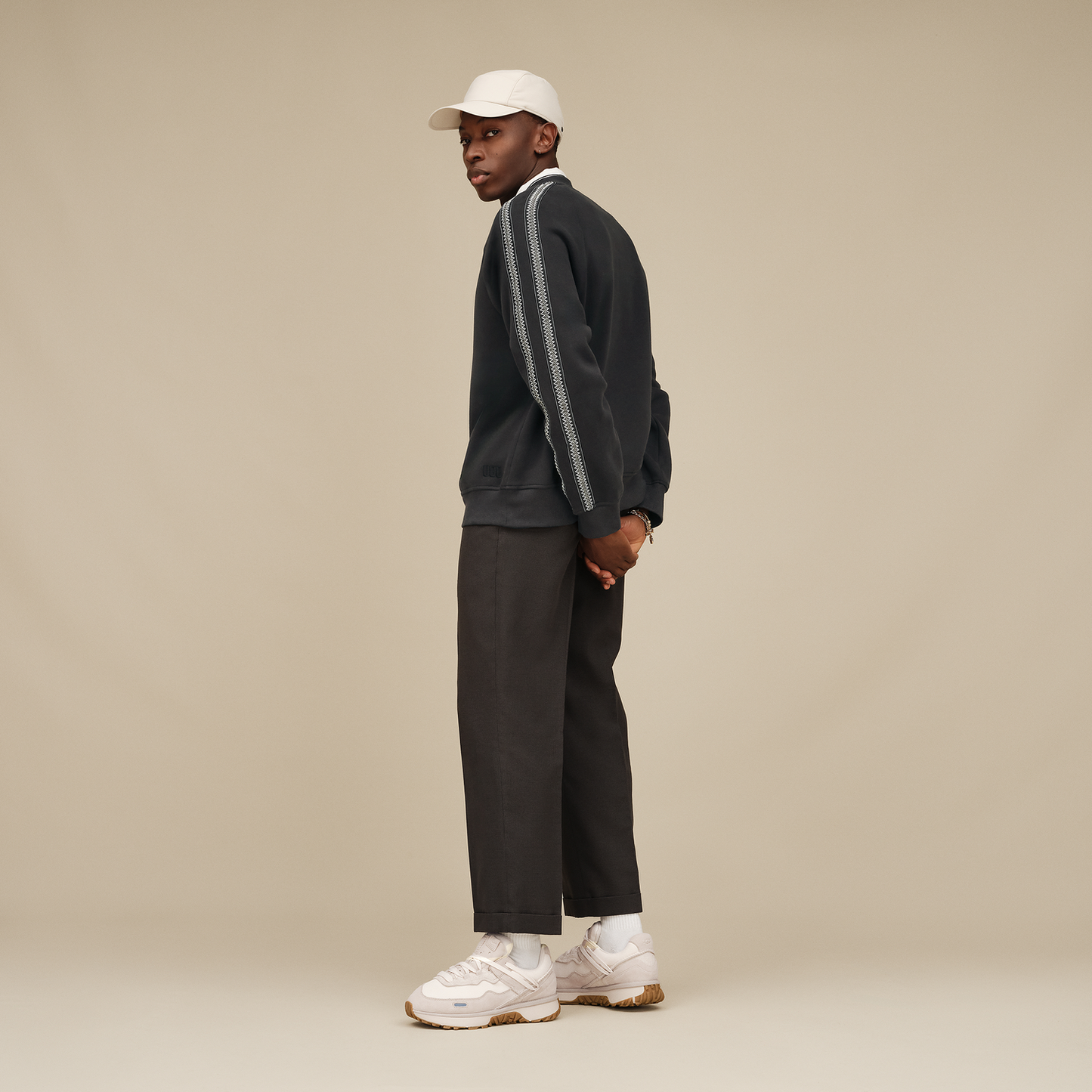 UGG Tasman Crewneck - Men's - Tar