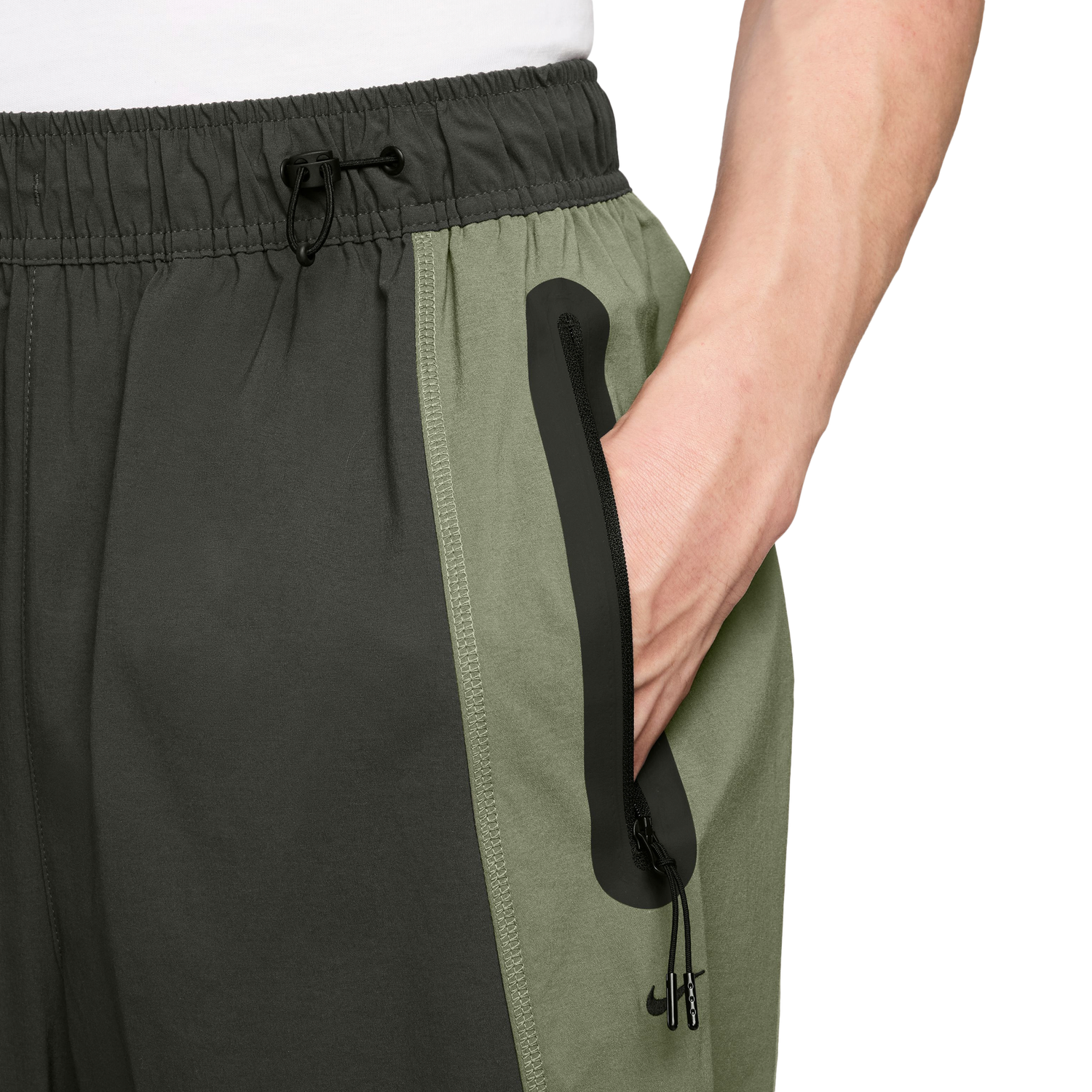 Nike Tech Woven Pro Oversized Pants - Men's - Olive/Black