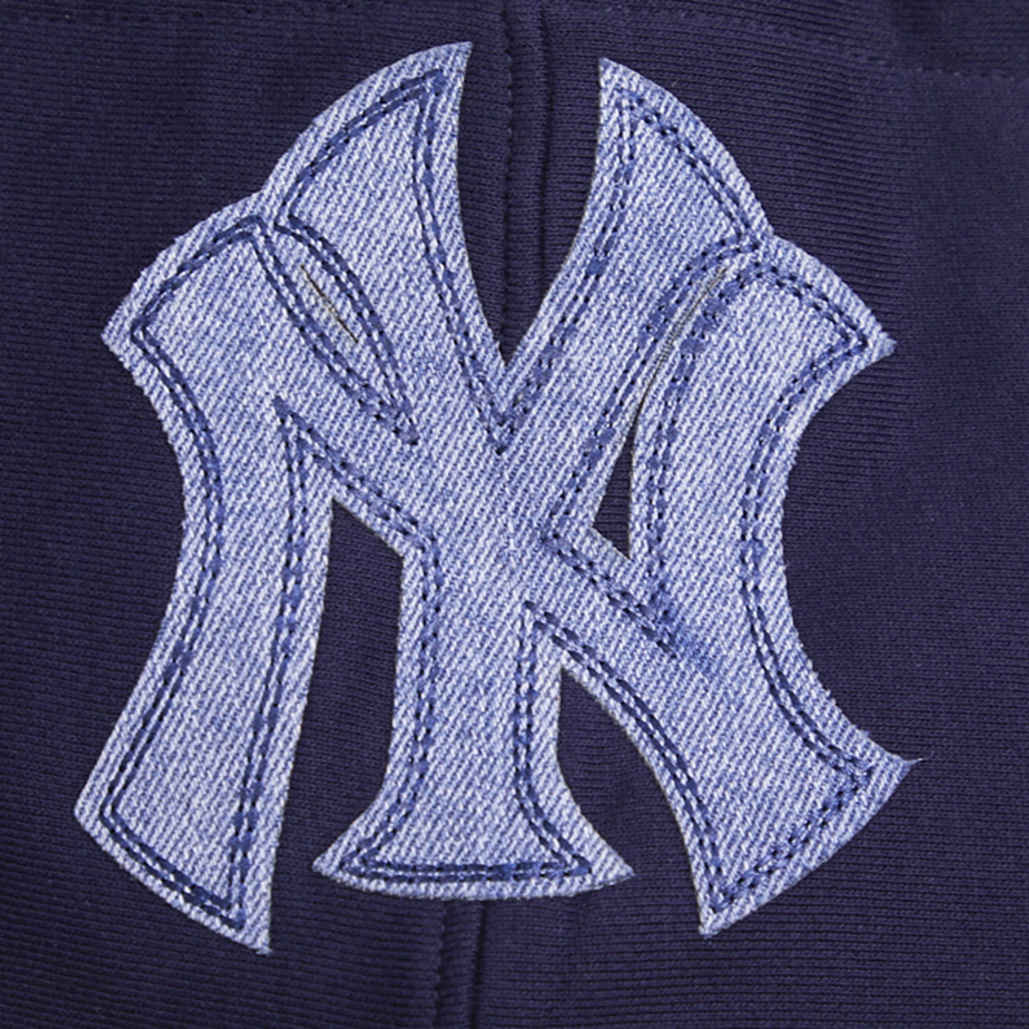 Pro Standard Yankees Pullover Hoodie - Men's - Midnight Navy
