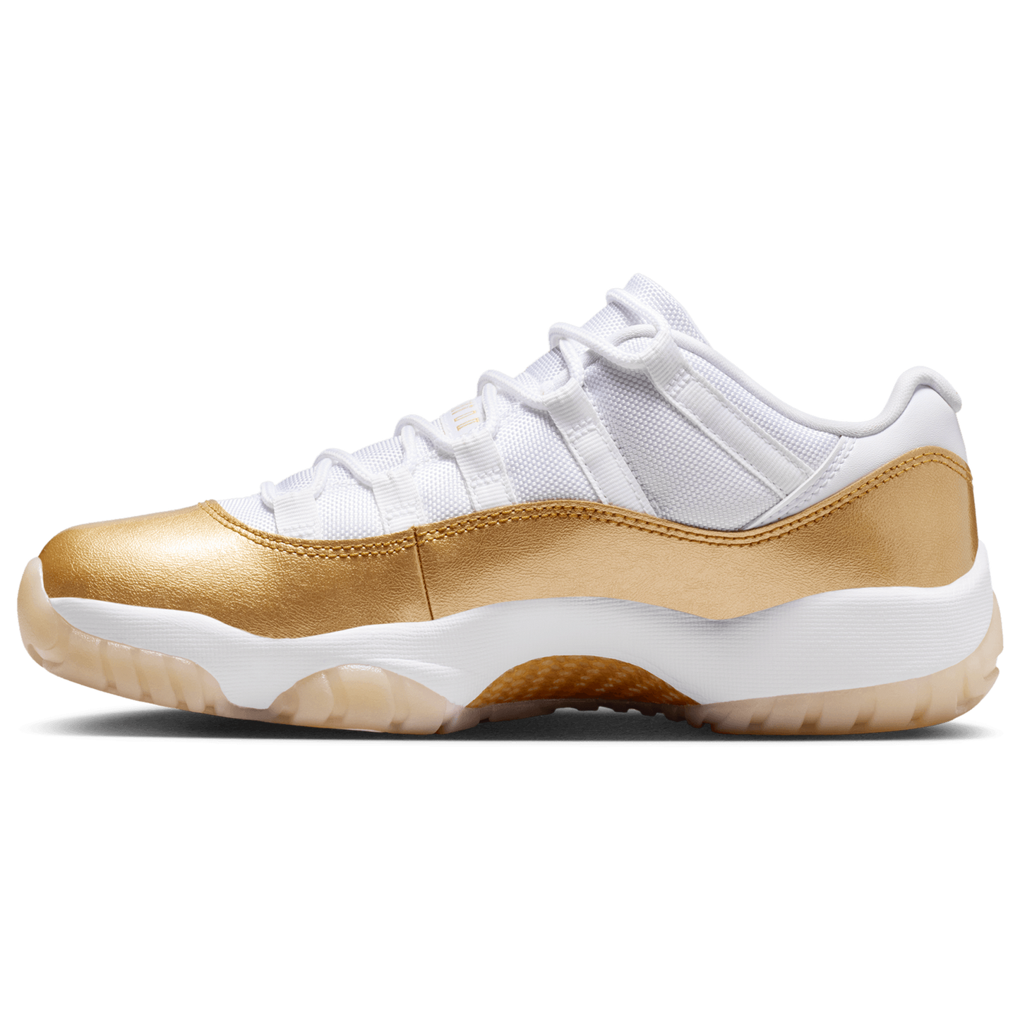 Jordan Retro 11 Low - Women's - White/Gold