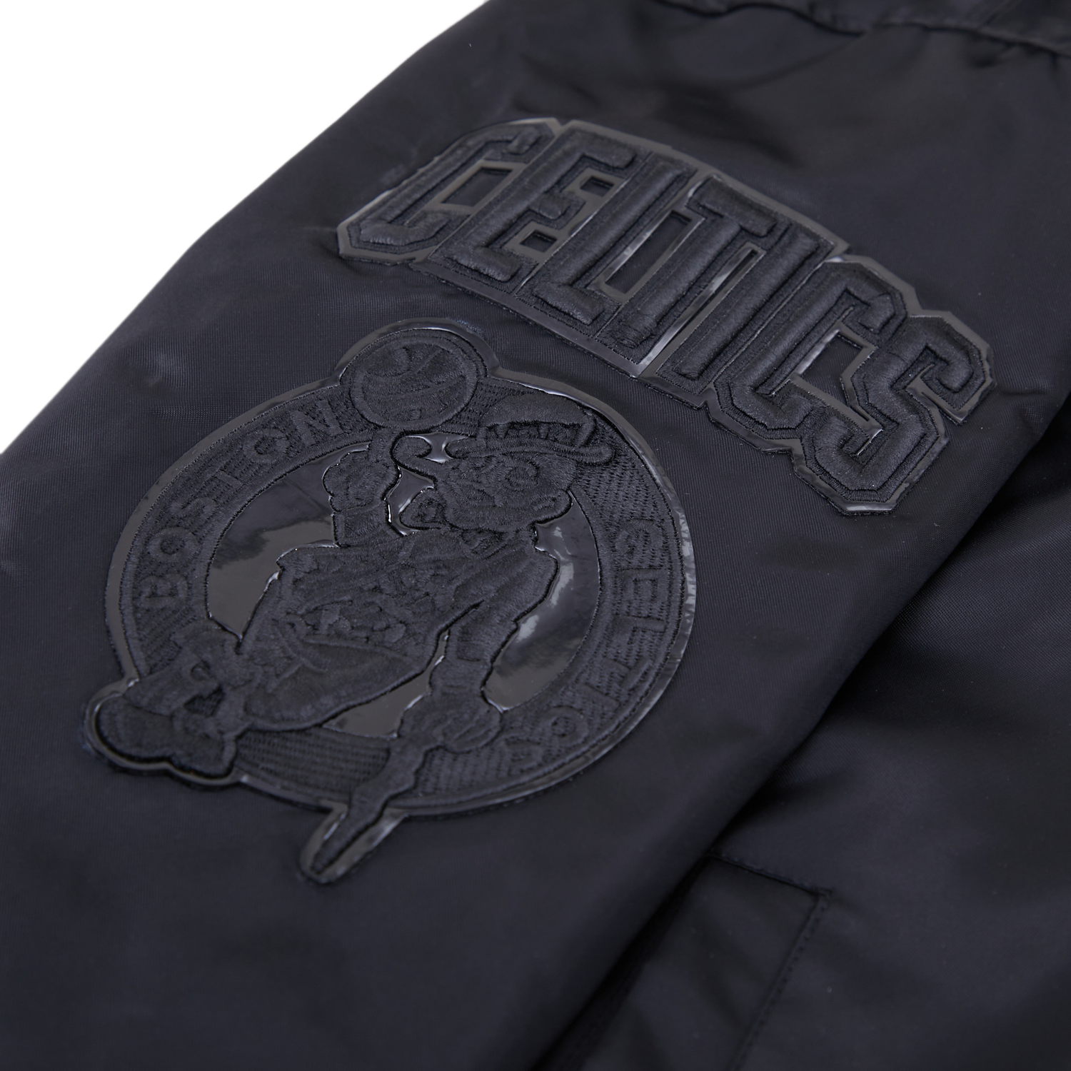 Pro Standard BOSTON CELTICS SATIN JACKET - Men's - Triple Black