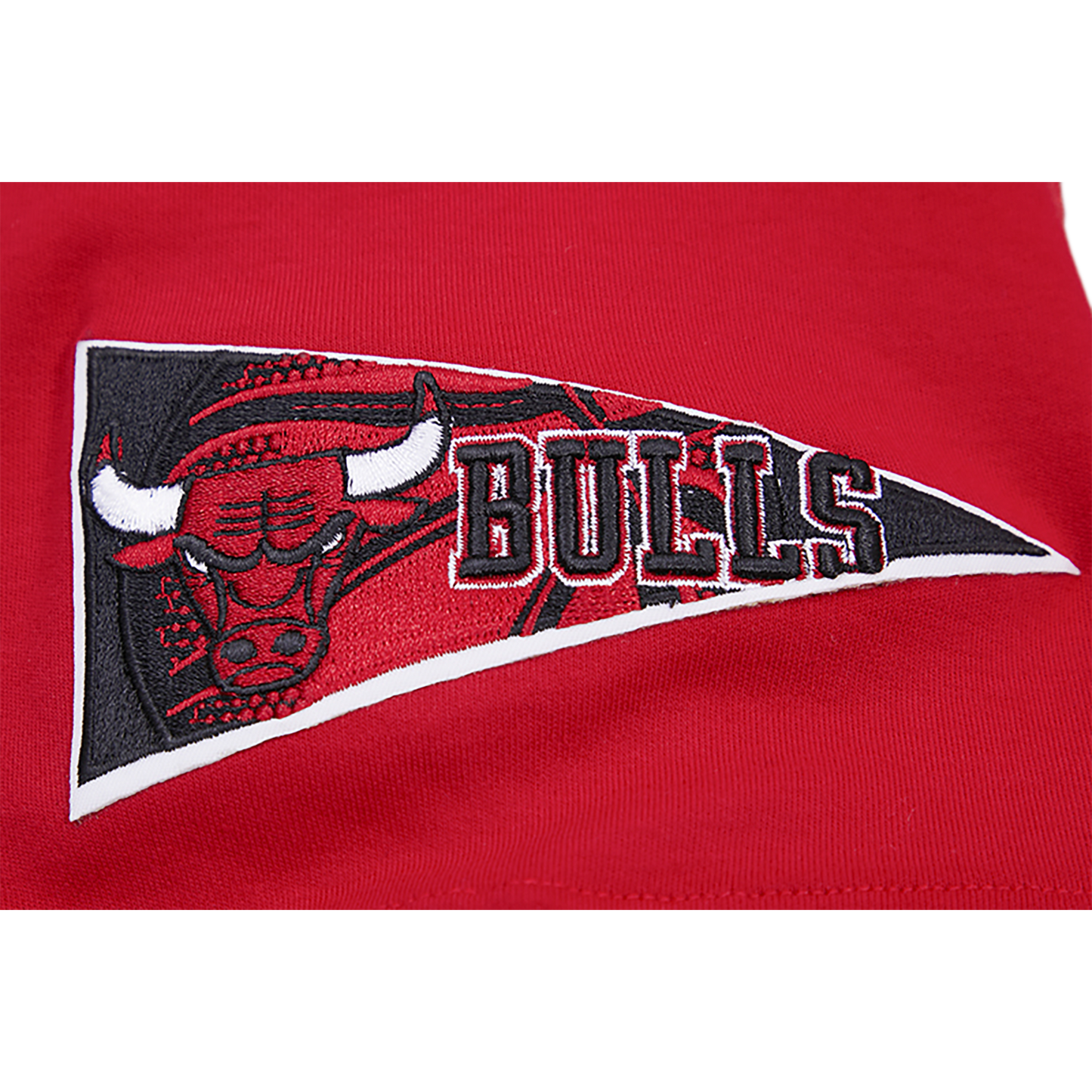 Pro Standard BULLS RETRO CLASSIC DK TEE - Men's - Red/Black