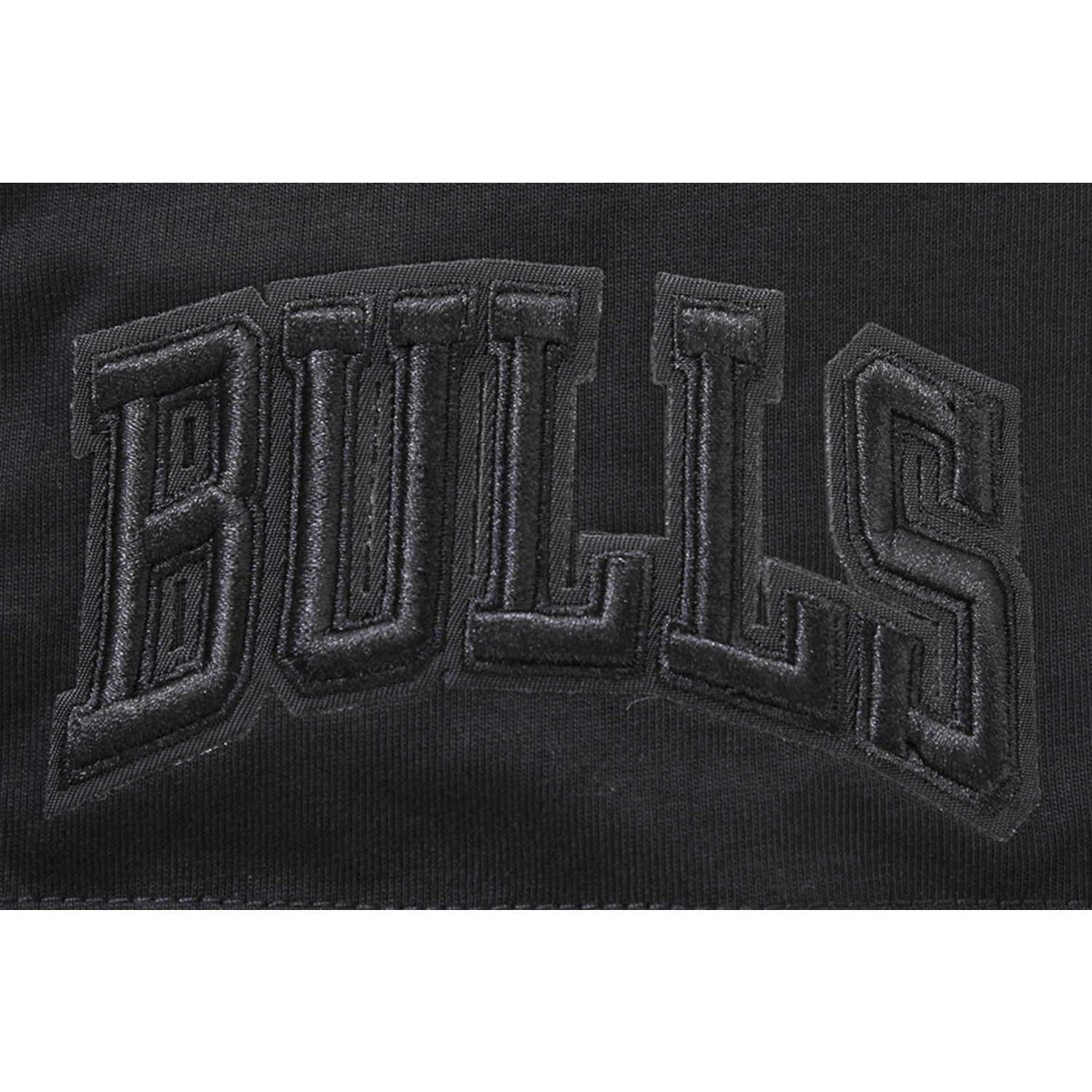 Pro Standard Bulls BP T-Shirt - Men's - Black (57096BLK)