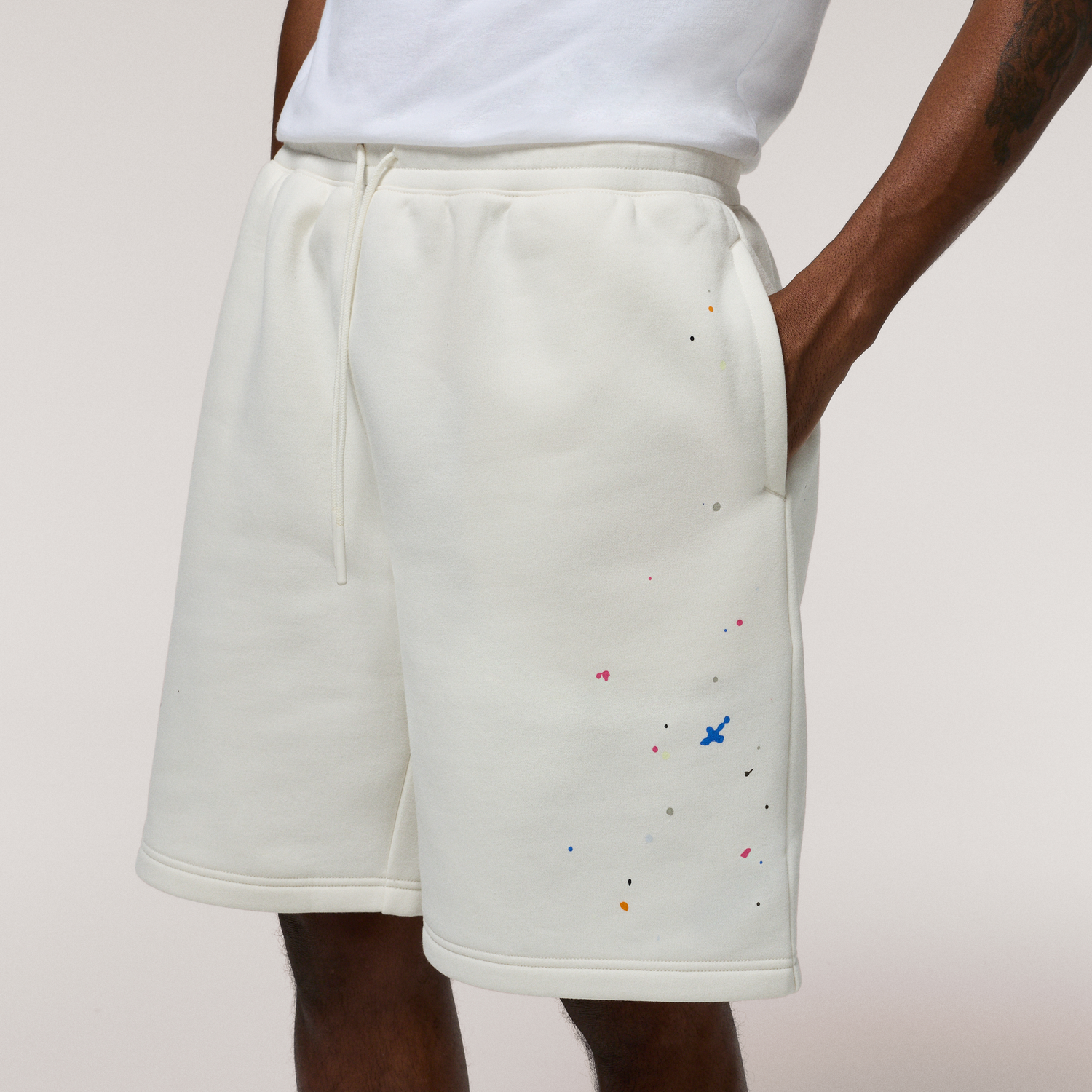 LCKR Bradley Fleece Shorts - Men's - Egret/Paint Splatter