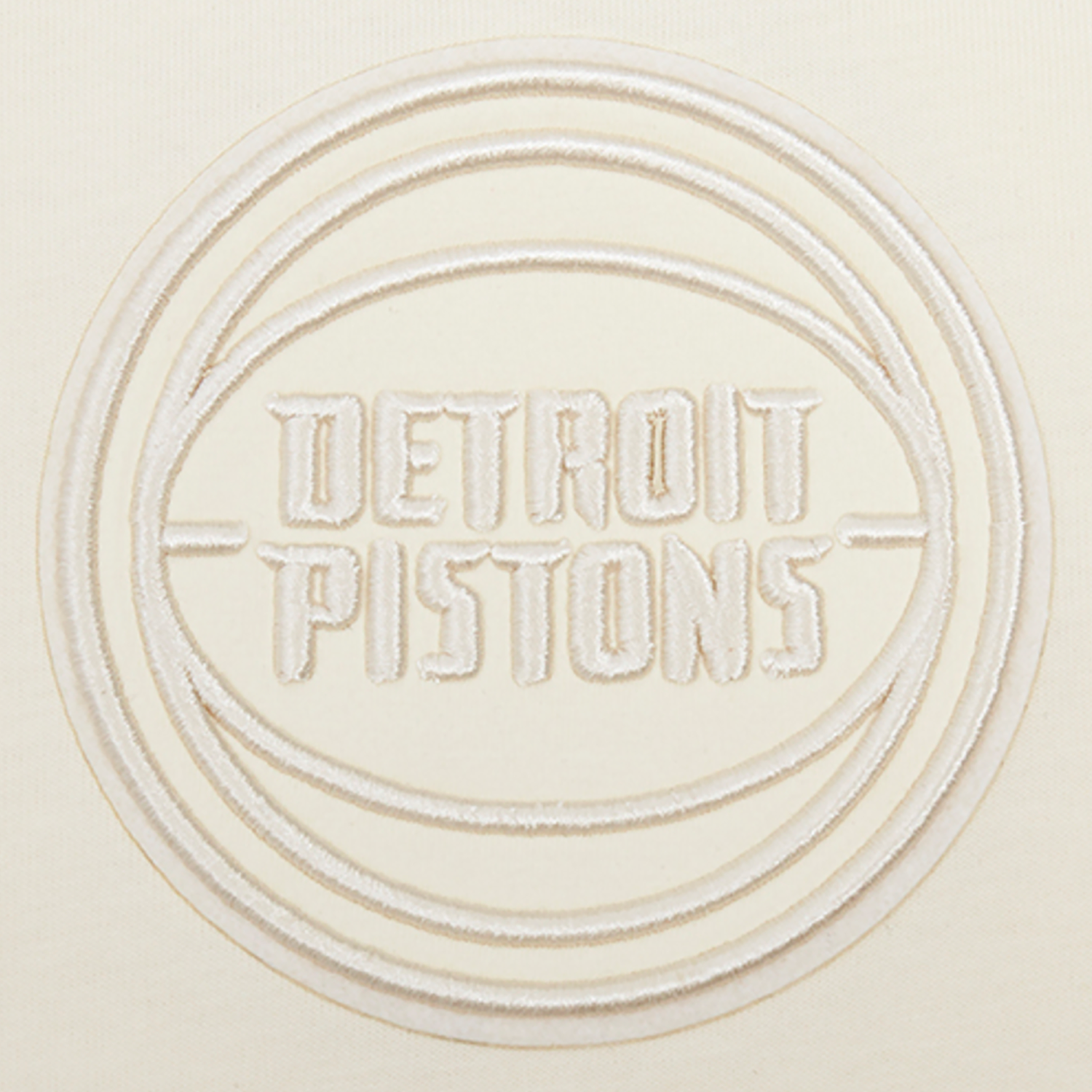 Pro Standard DETROIT PISTONS TEE - Men's - Eggshell (58133EGG)