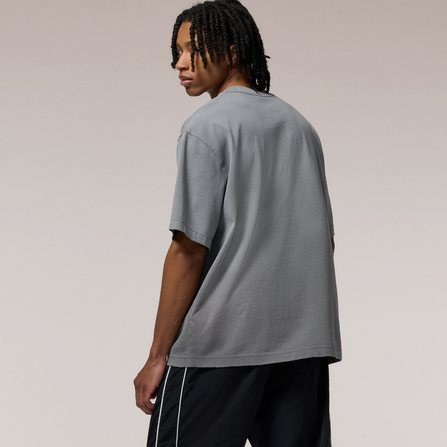 LCKR Heavy Weight Distressed Relaxed Fit T-Shirt - Men's - Charcoal Grey