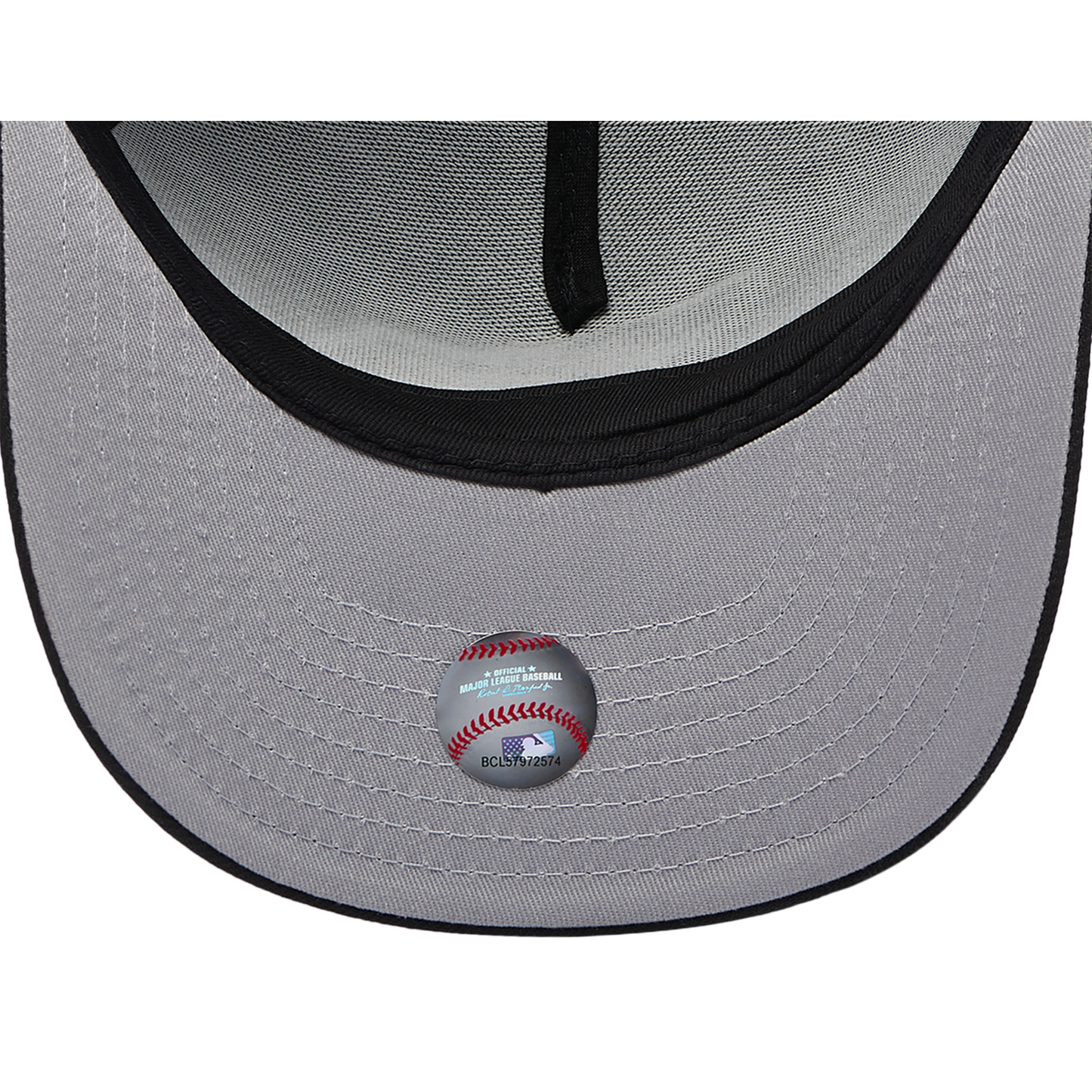 New Era 9FIFTY A-Frame MLB Curve Cap - Men's - Black/Black (71023925)