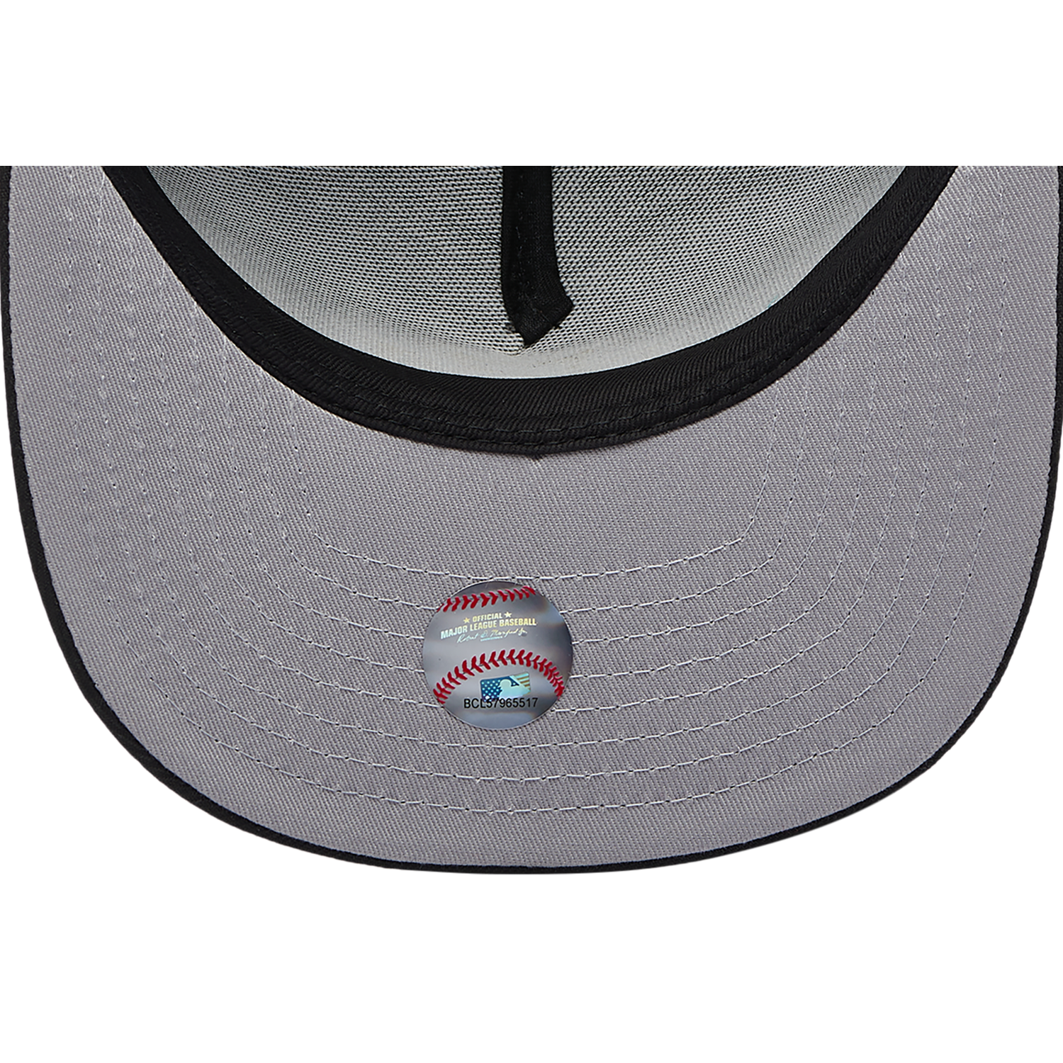 New Era 9FIFTY A-Frame MLB Curve Cap - Men's - Black/Black (71023954)