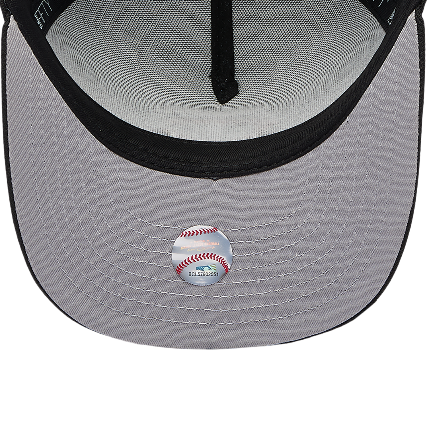 New Era 9FIFTY A-Frame MLB Curve Cap - Men's - Black/Black (71023964)