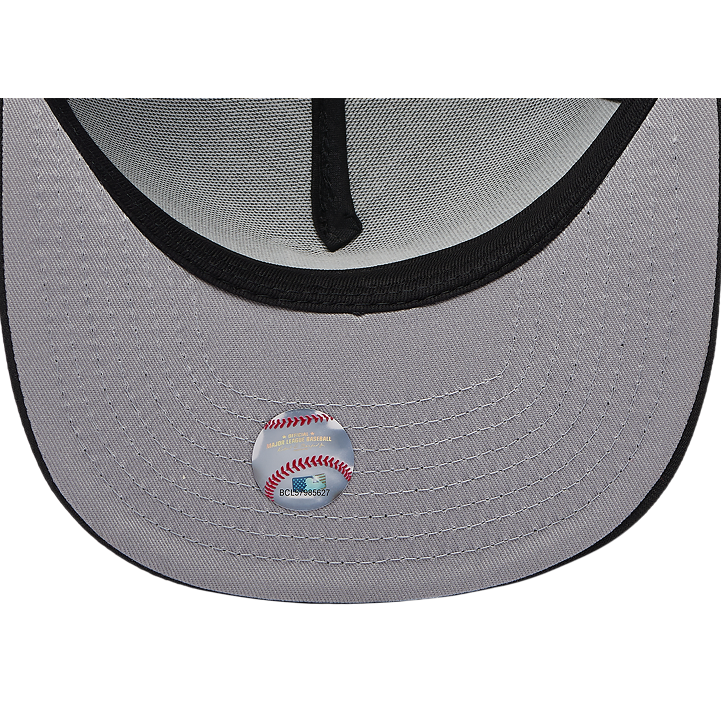 New Era 9FIFTY A-Frame MLB Curve Cap - Men's - Black/Black (71023975)