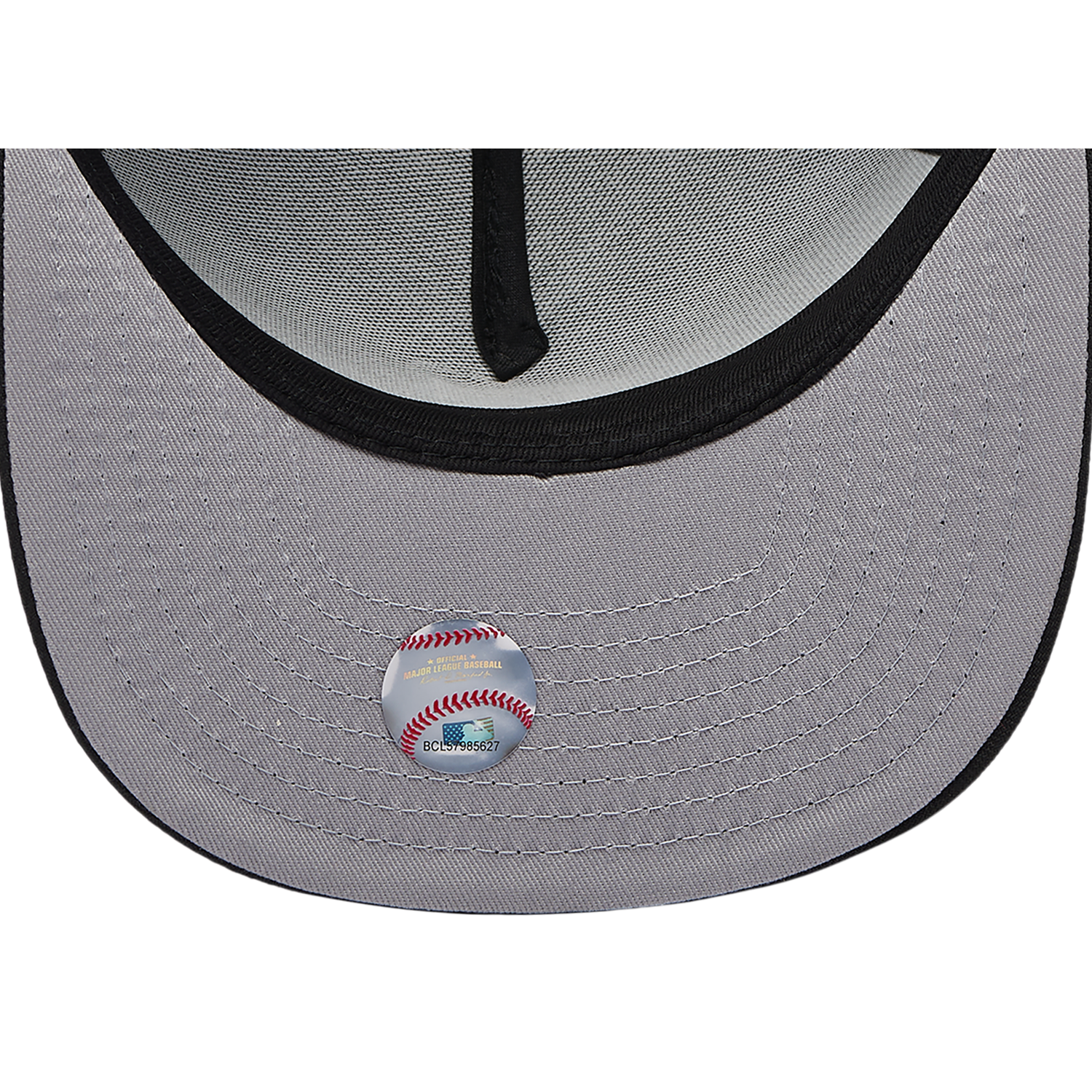 New Era 9FIFTY A-Frame MLB Curve Cap - Men's - Black/Black (71023975)