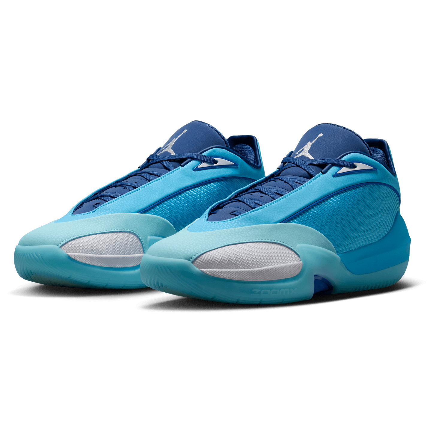 Jordan Triangle - Men's - White/Blue