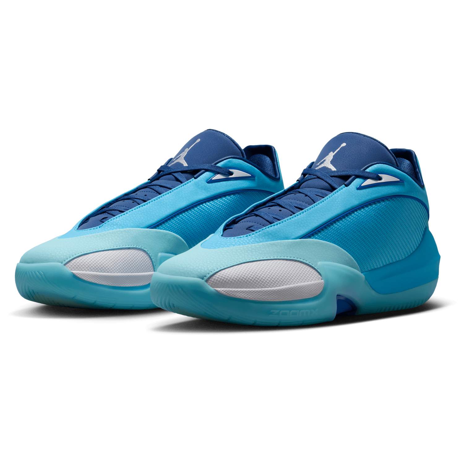 Jordan Triangle - Men's - White/Blue